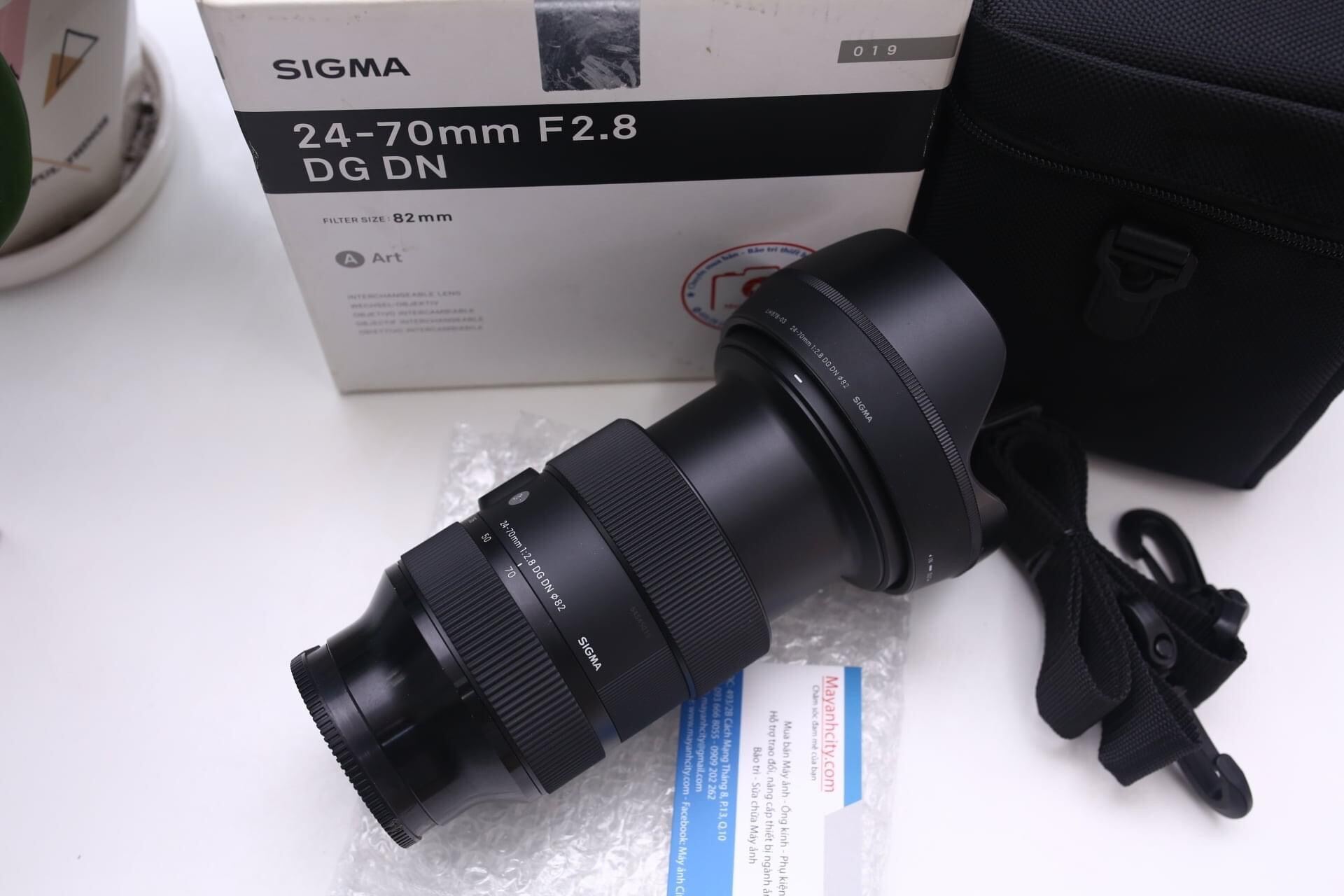 Ống kính Sigma 24-70mm F2.8 Art For Sony | Lazada.vn: Khả năng chụp hình chuyên nghiệp sẽ hoàn hảo hơn khi sử dụng ống kính Sigma 24-70mm F2.8 Art For Sony. Với khả năng zoom ống kính và độ phân giải ảnh cao, bạn sẽ thấy sự khác biệt đáng kể giữa những bức ảnh chụp bằng ống kính này và những bức ảnh chụp bằng ống kính khác.