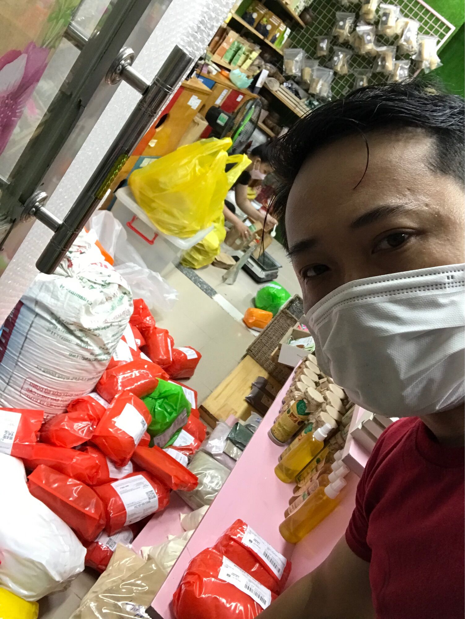 [Nhập RS0722 giảm 30k cho đơn 99k]MẶT NẠ DỪA TƯƠI DÀNH CHO MẮT HANDMADE NHÀ BỘT