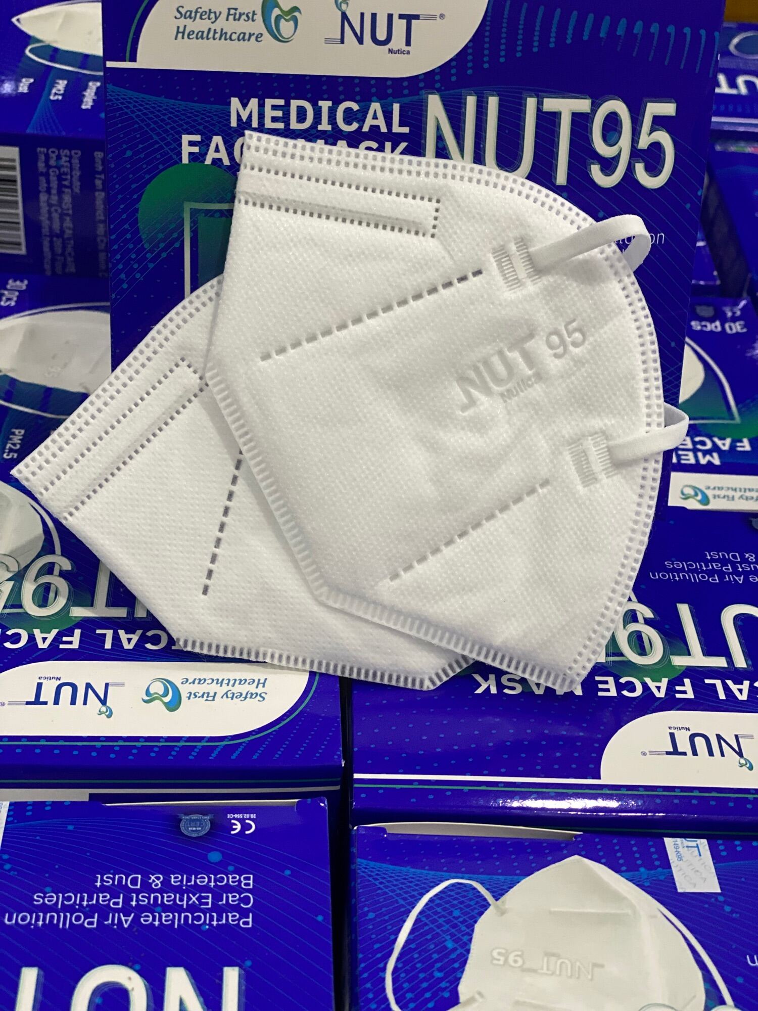 Combo 10 khẩu trang Nut95 - Khẩu trang y tế kháng khuẩn 5 lớp N95 - Khẩu trang y tế kháng khuẩn cao cấp