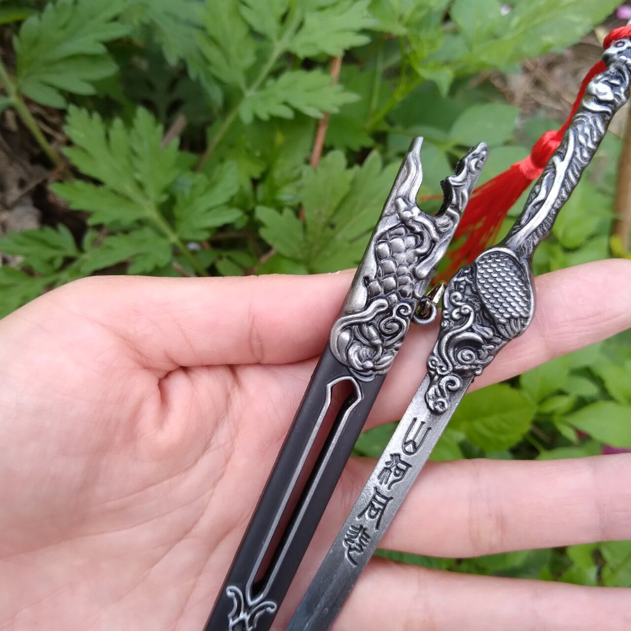 Mô Hình Du Long kiếm 22cm.