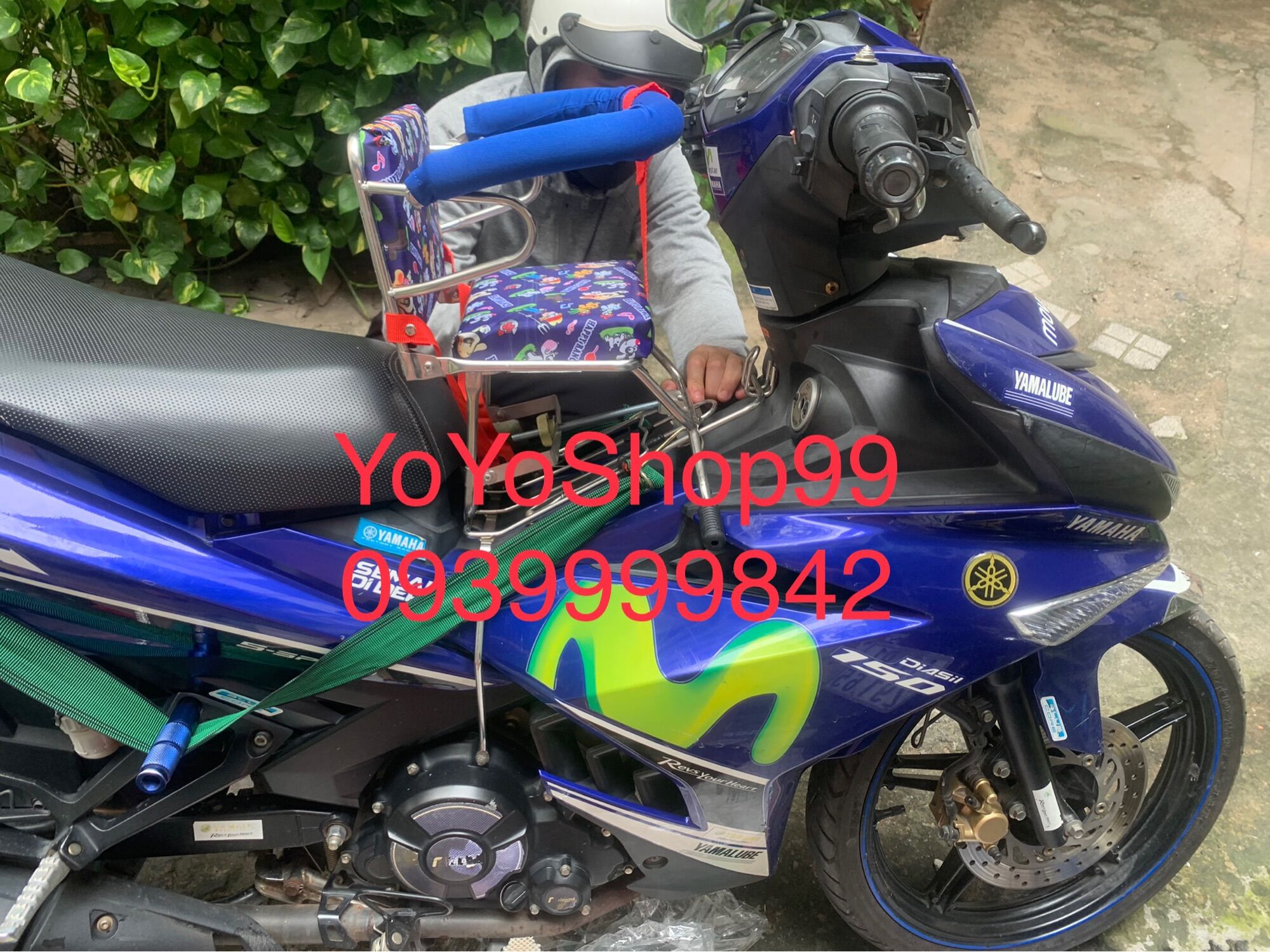 Ghế ngồi xe Exciter cho bé có vòng bảo hộ