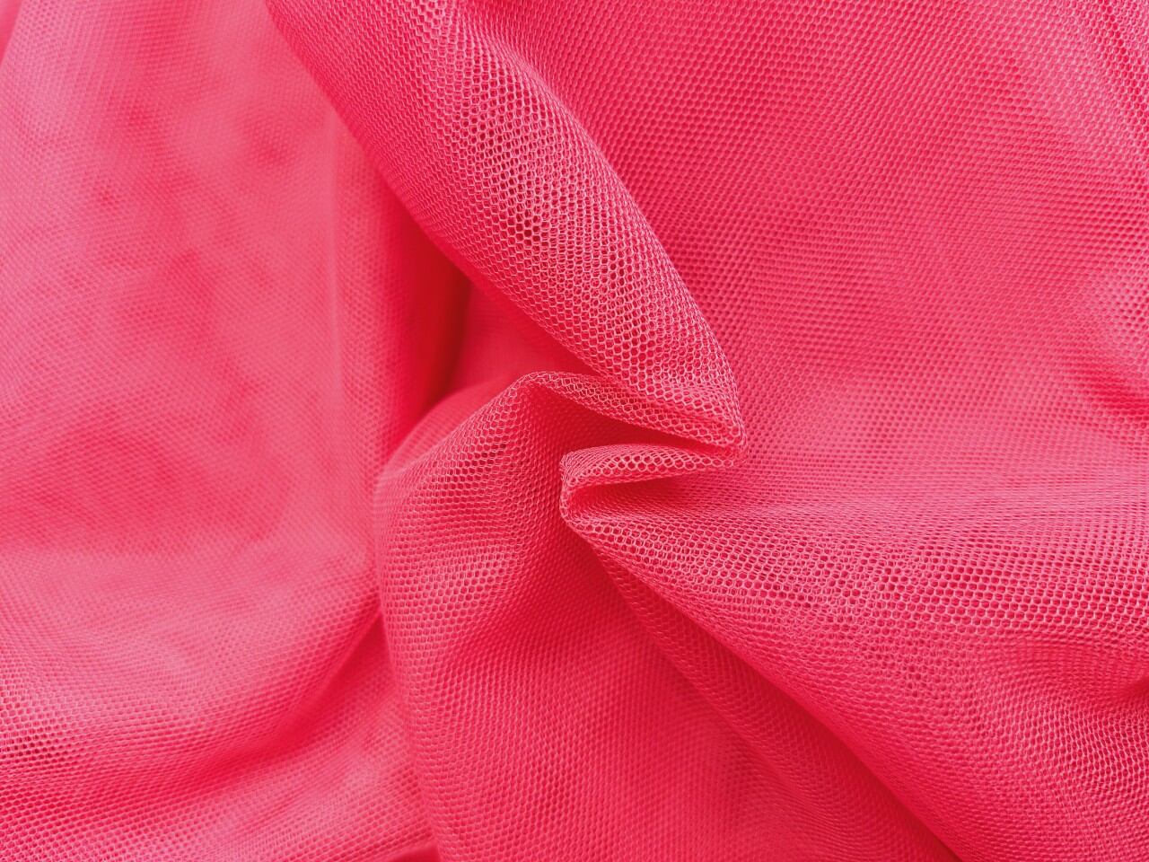 1m vải lưới màu hồng đậm, bên ngoài đậm hơn chút