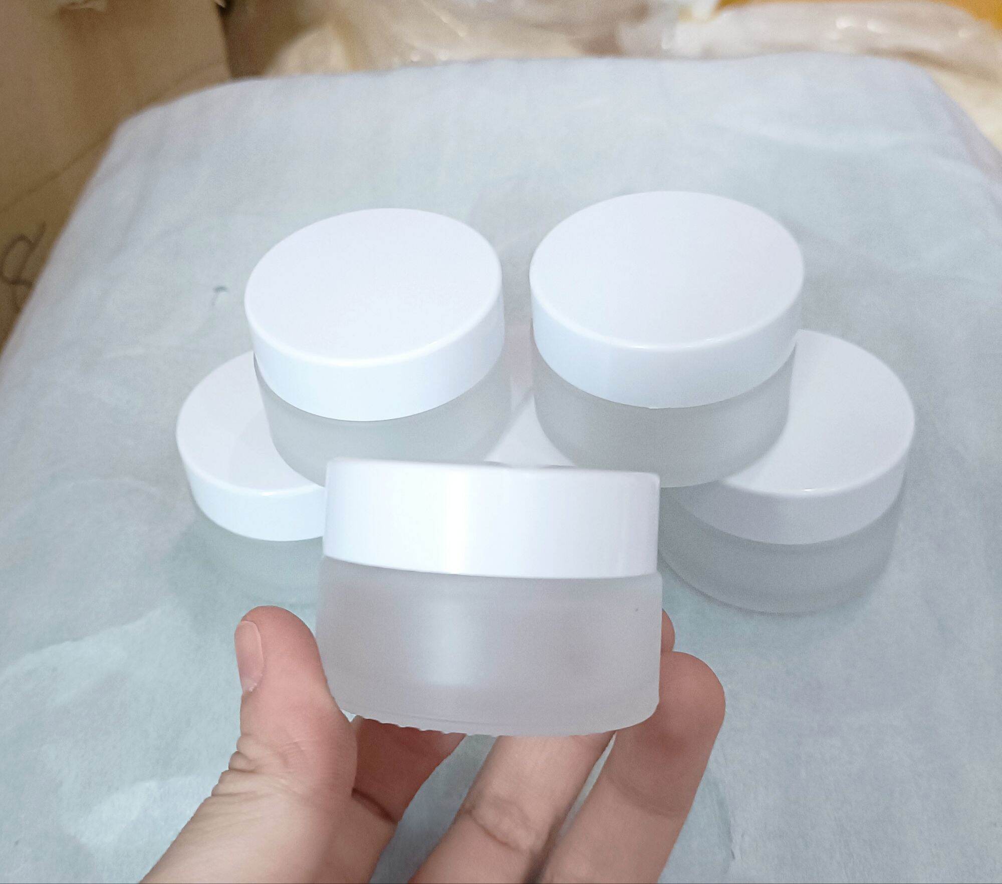 ⭐Combo 10⭐ hủ thủy tinh đựng kem 20gr ( kèm nắp lót, thân mờ) chất liệu dày, tiện lợi