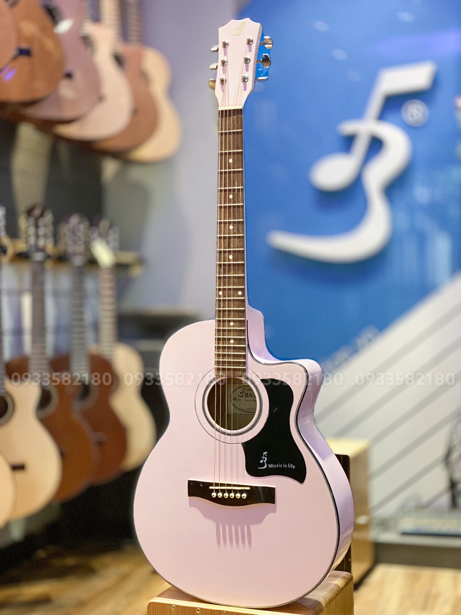 Guitar Acoustic T85 có ty cho bạn gái mới tập Âm thanh hay