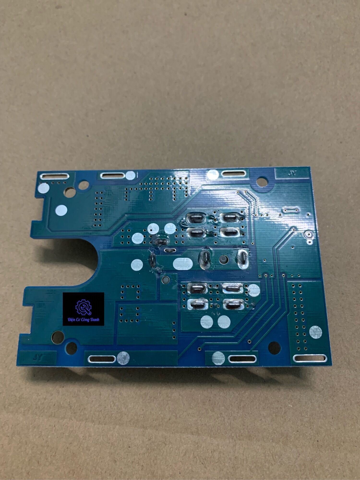Mạch pin 3 chân (bản lớn) dùng cho pin 5 cell, 10 cell HTC
