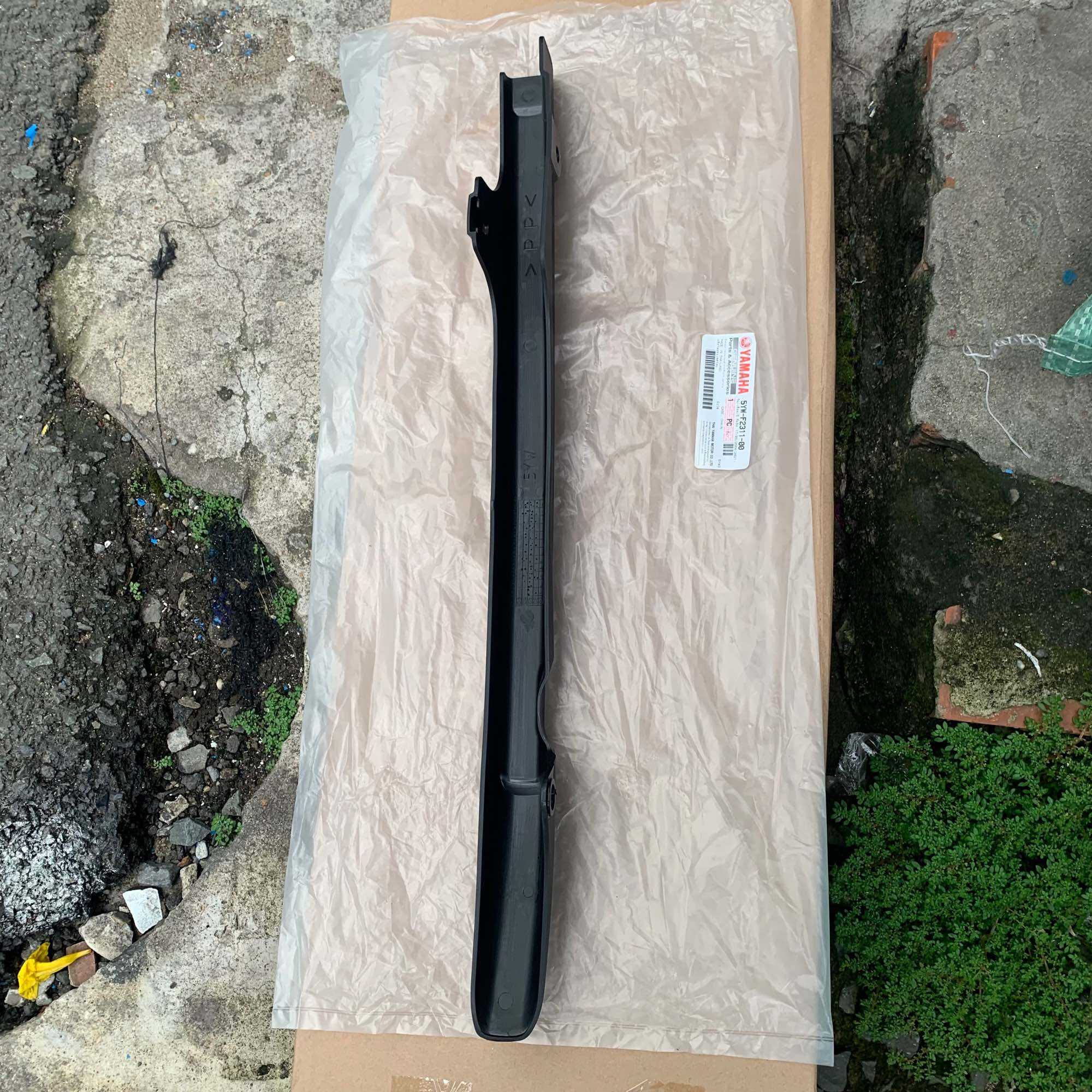 Che sên X1 gắn Xe SIRUS ( hàng Zin)