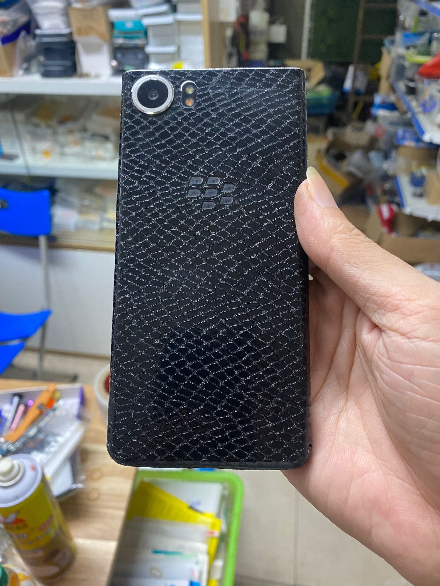 Dán skin blackberry keyone,key2