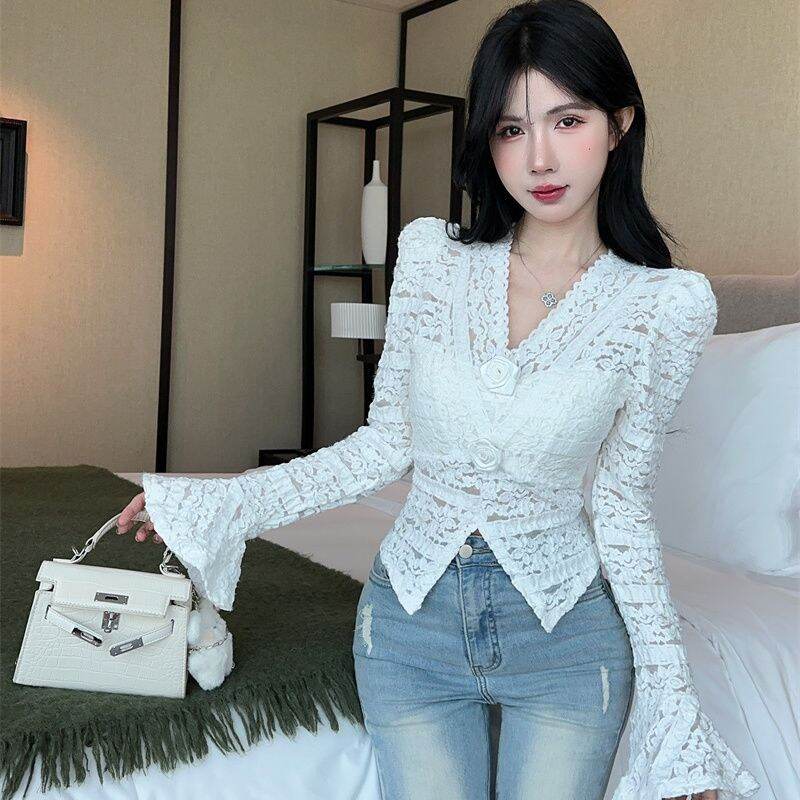 Áo Sơ Mi Ren Tay Áo Dài Ôm Vừa Vặn Kiểu Pháp Mùa Xuân Thu Mới Cho Nữ Thời Trang Cổ Chữ V Tay Áo Dài 