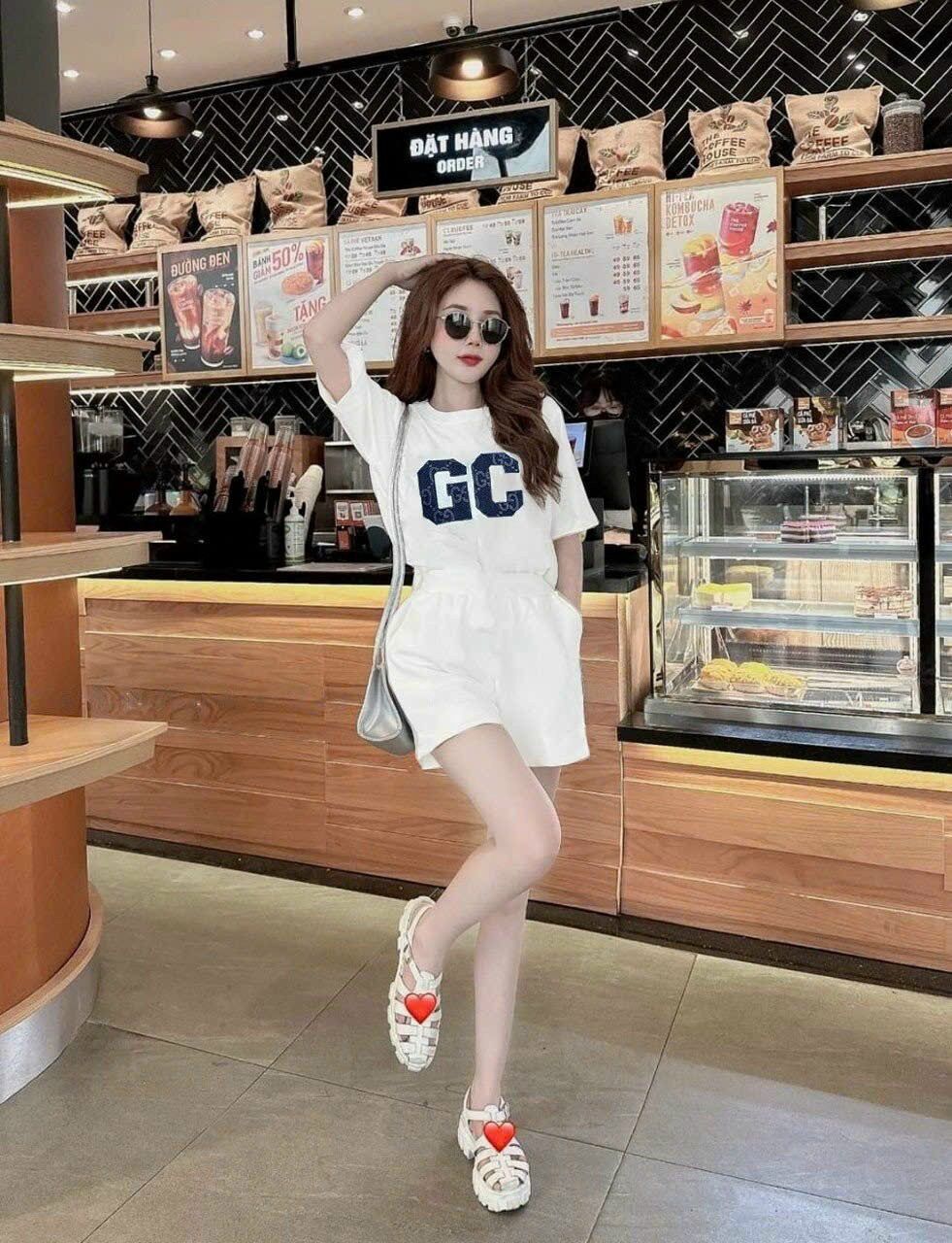 SÉT BỘ SHORT COTTON THÊU LÔ GÔ CAO CẤP