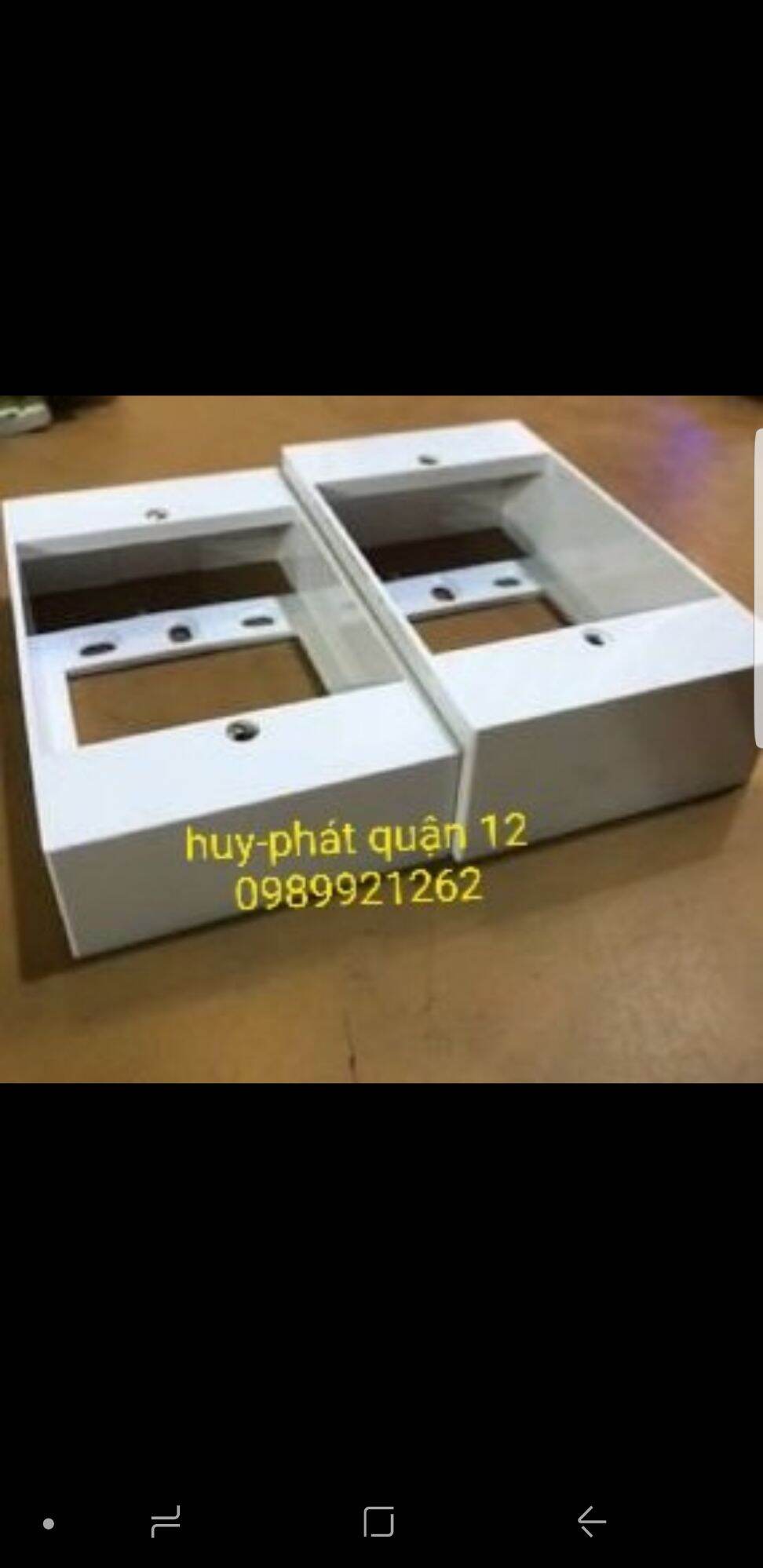 Đế nổi gắn tường Cao Sino