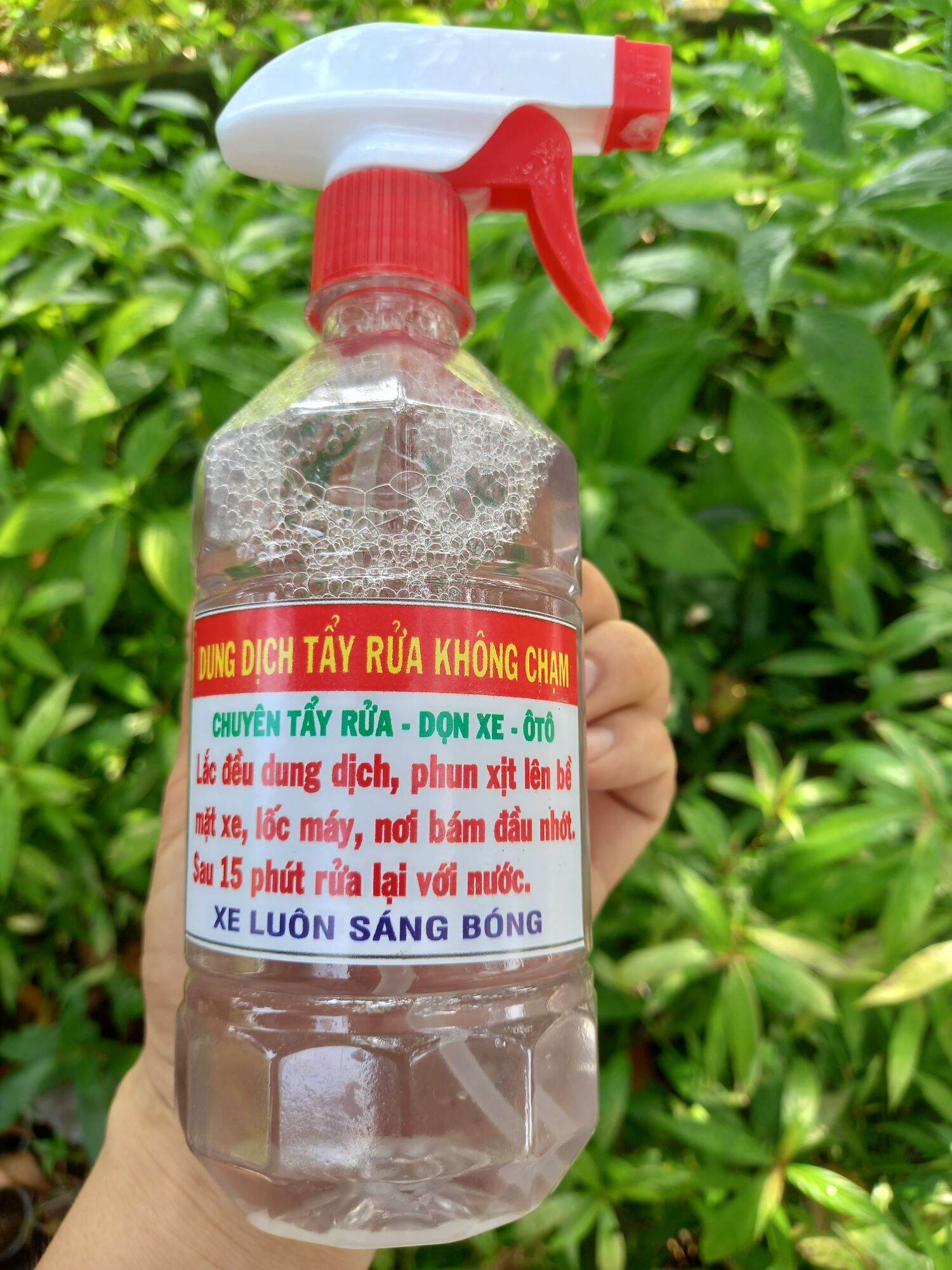 Dung dịch rửa xe không chạm