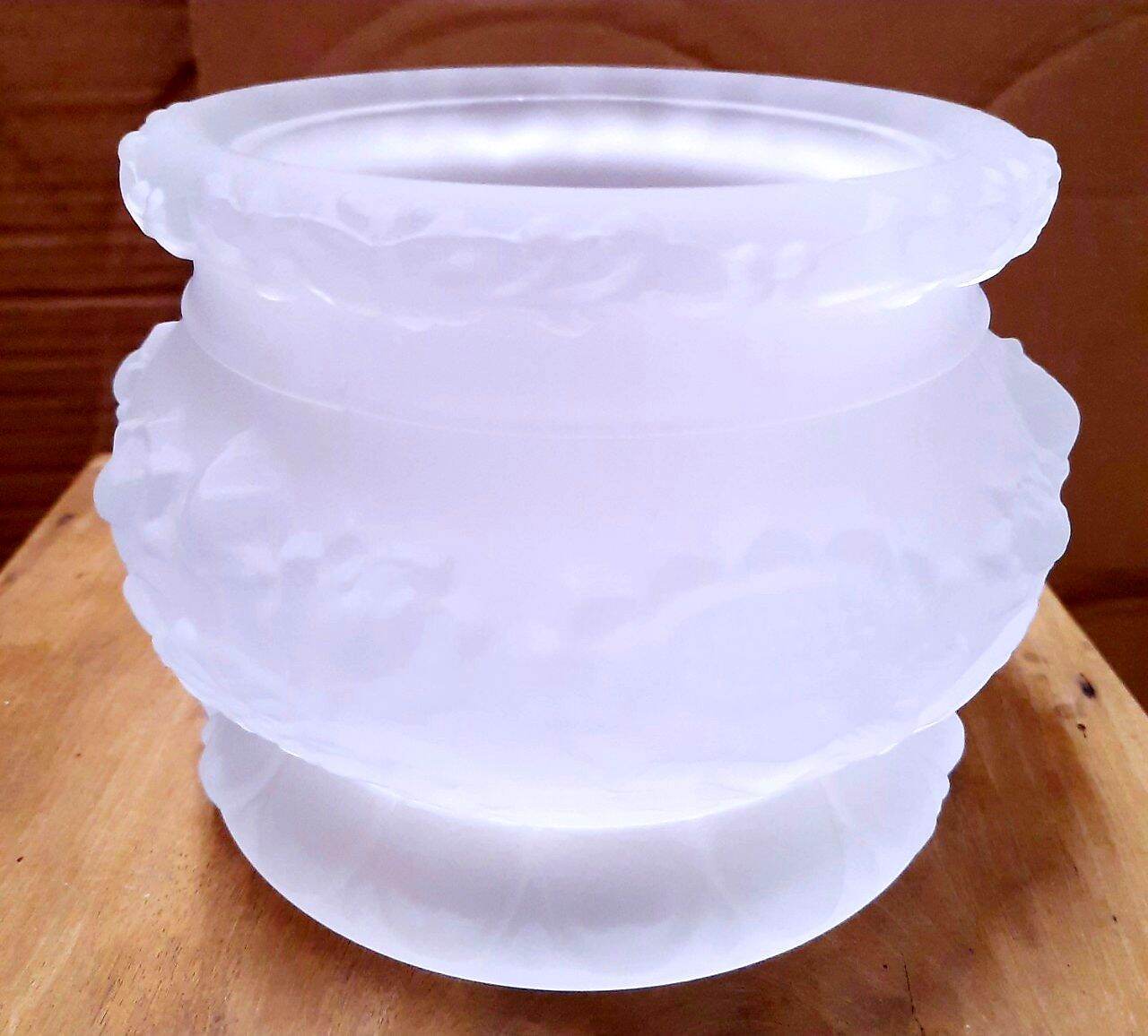 BÌNH - LƯ - DĨA - LY NƯỚC CÓ NẮP THỜ CÚNG ĐÁ LƯU LY