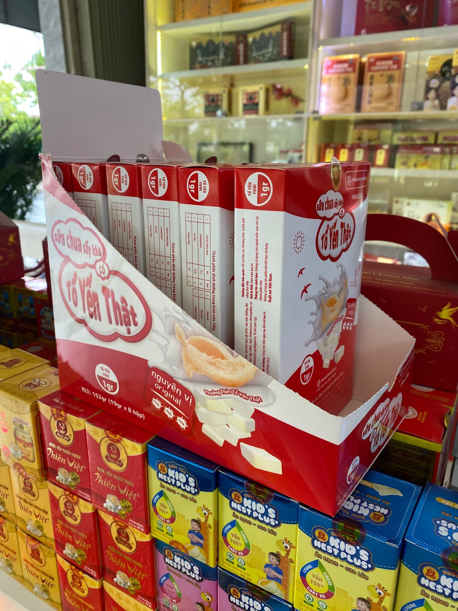 Sữa Chua Tổ Yến Sấy Khô