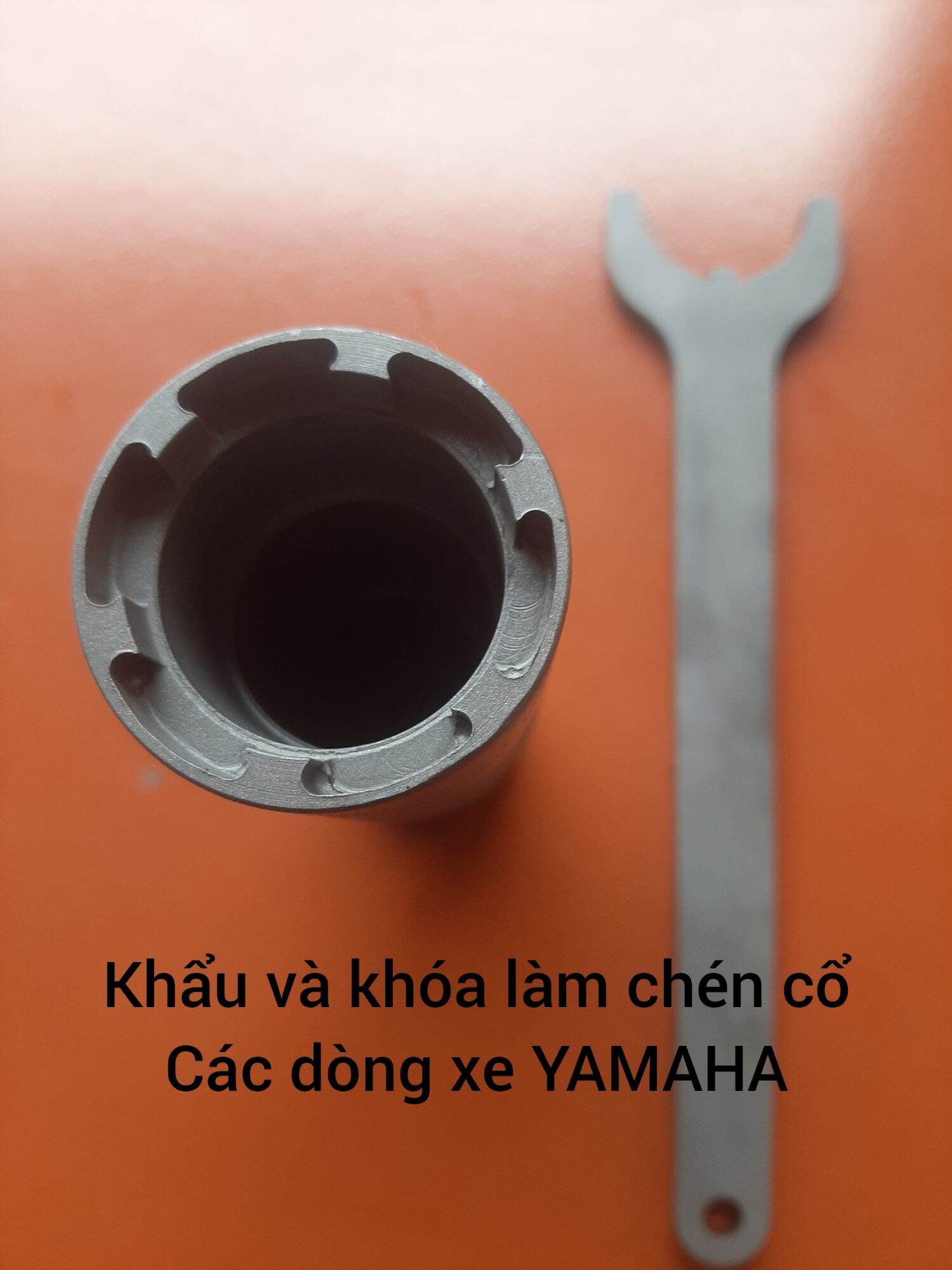 Bộ khẩu và khóa giữ làm làm chén cổ Yamaha