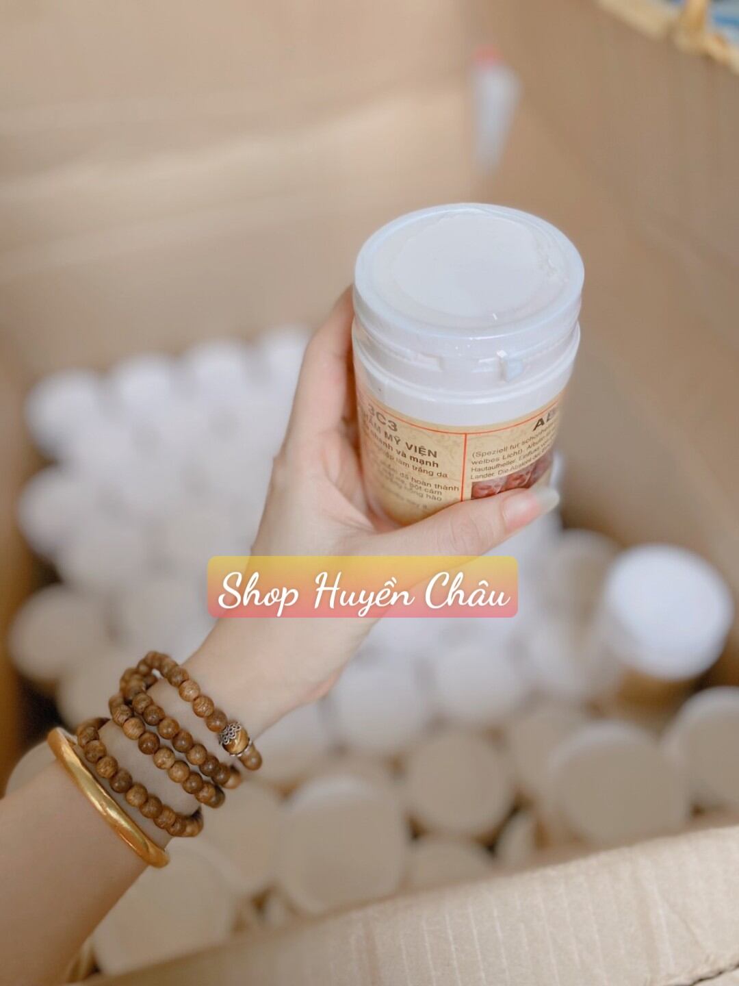 Kem Body Kích Trắng ABUTIN 3C3 200g