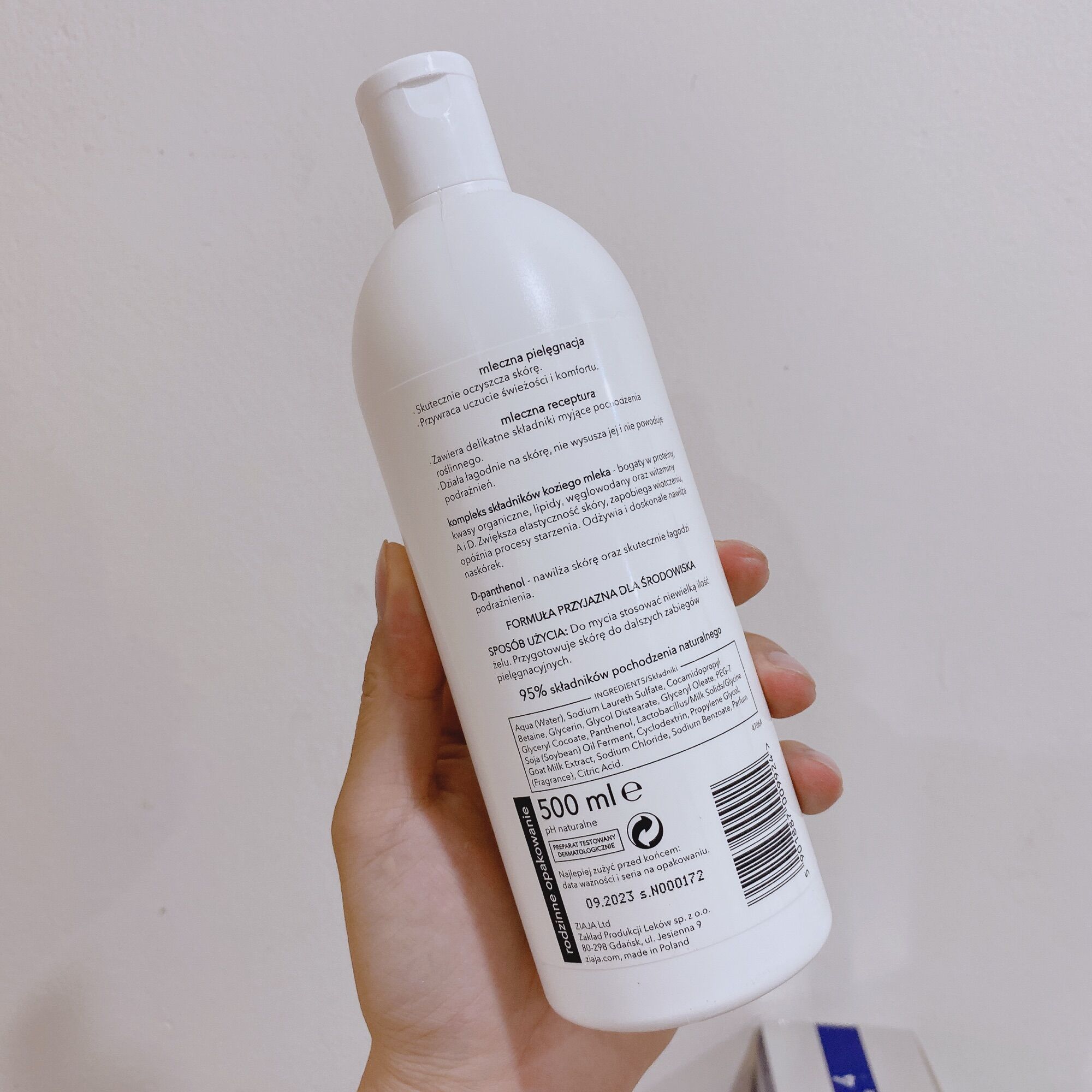 Sữa tắm dê Ziaja 500ml