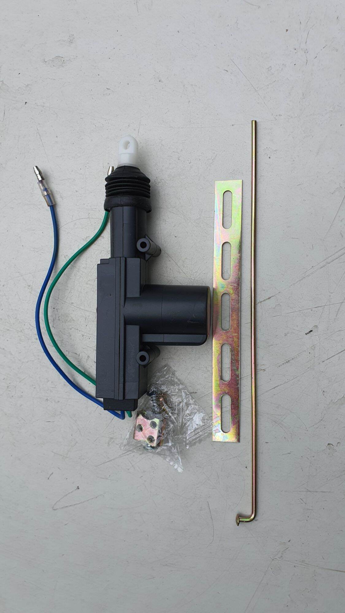 CHUỘT CỬA Ô TÔ 12V VÀ 24V ( giá 1 cái)