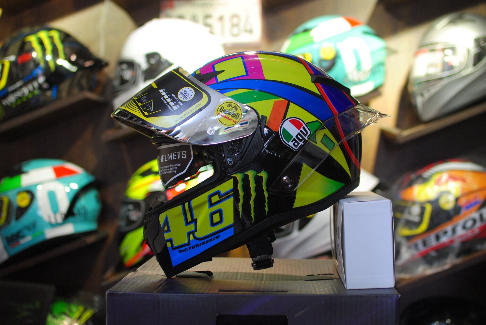 Mũ bảo hiểm Fullface 2 kính ROC 03 tem AGV pista