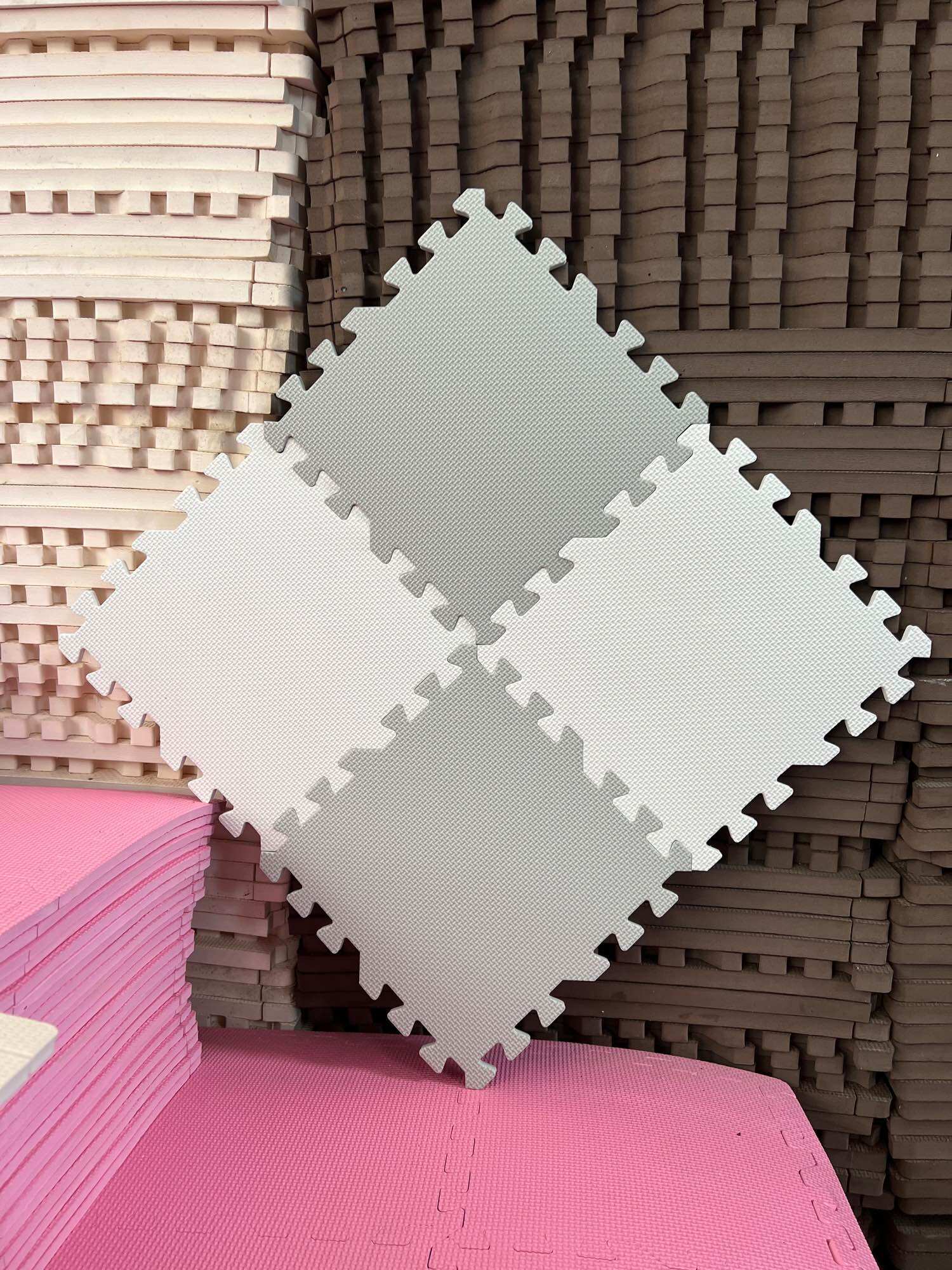 Thảm xốp 30*30 6k tấm