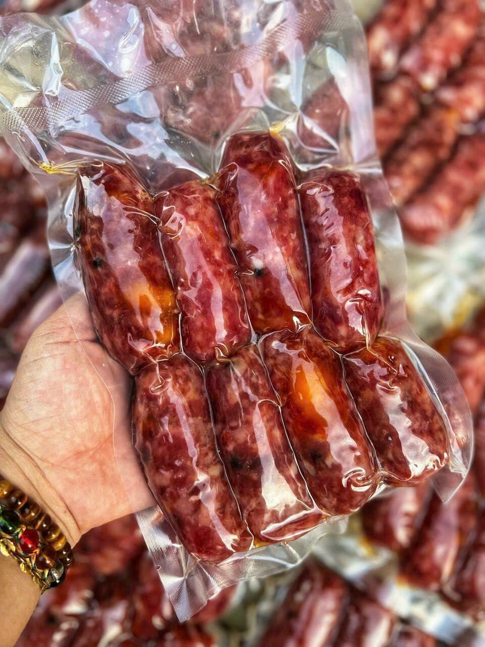 500g lạp xưởng heo trứng muối