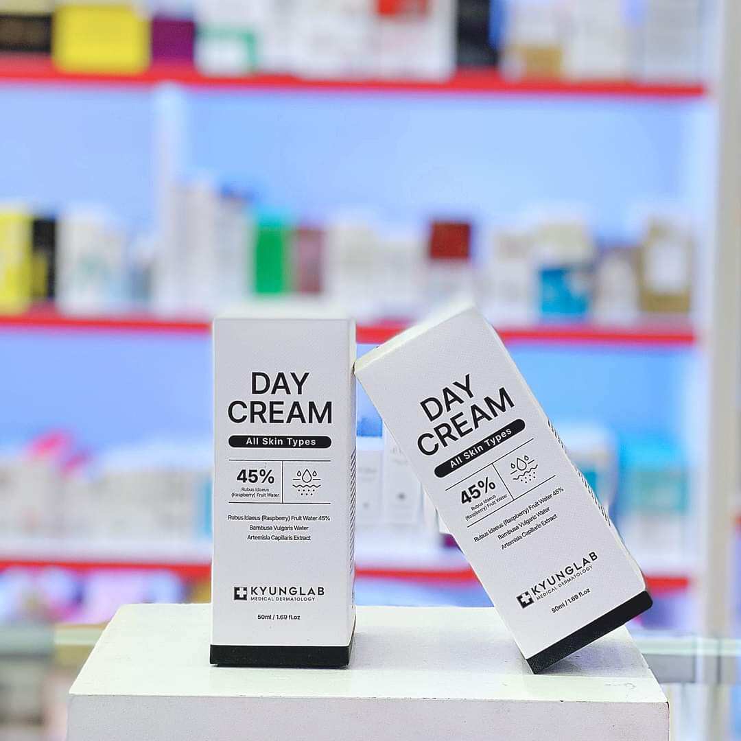 Kem Dưỡng Ngày Nâng Tone Tự Nhiên Kyunglab Day Cream 50ml