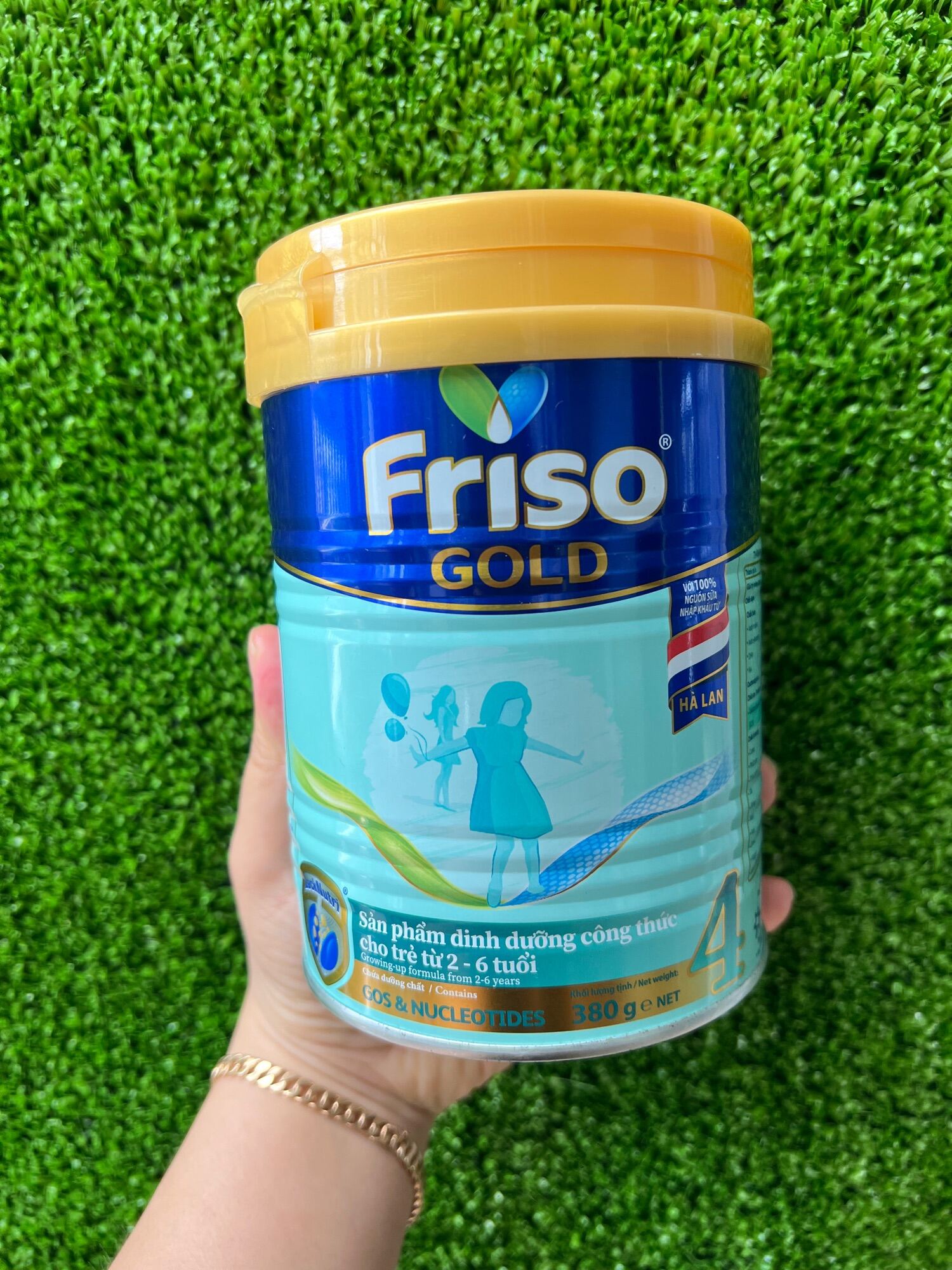 Sữa bột Friso Gold 4 cho trẻ từ 2-6 tuổi T1 2024