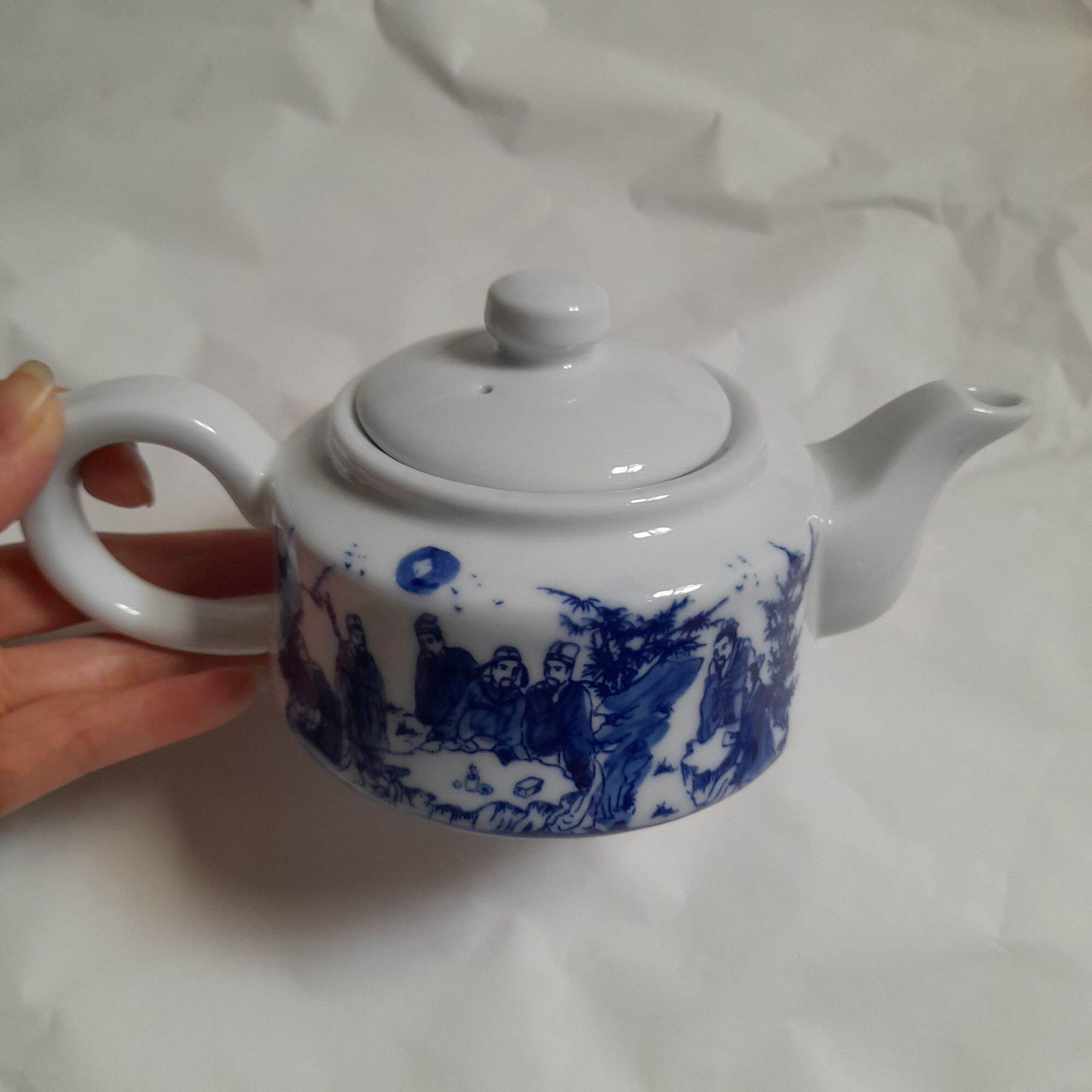Ấm trúc lâm thất hiền men lam giả cổ