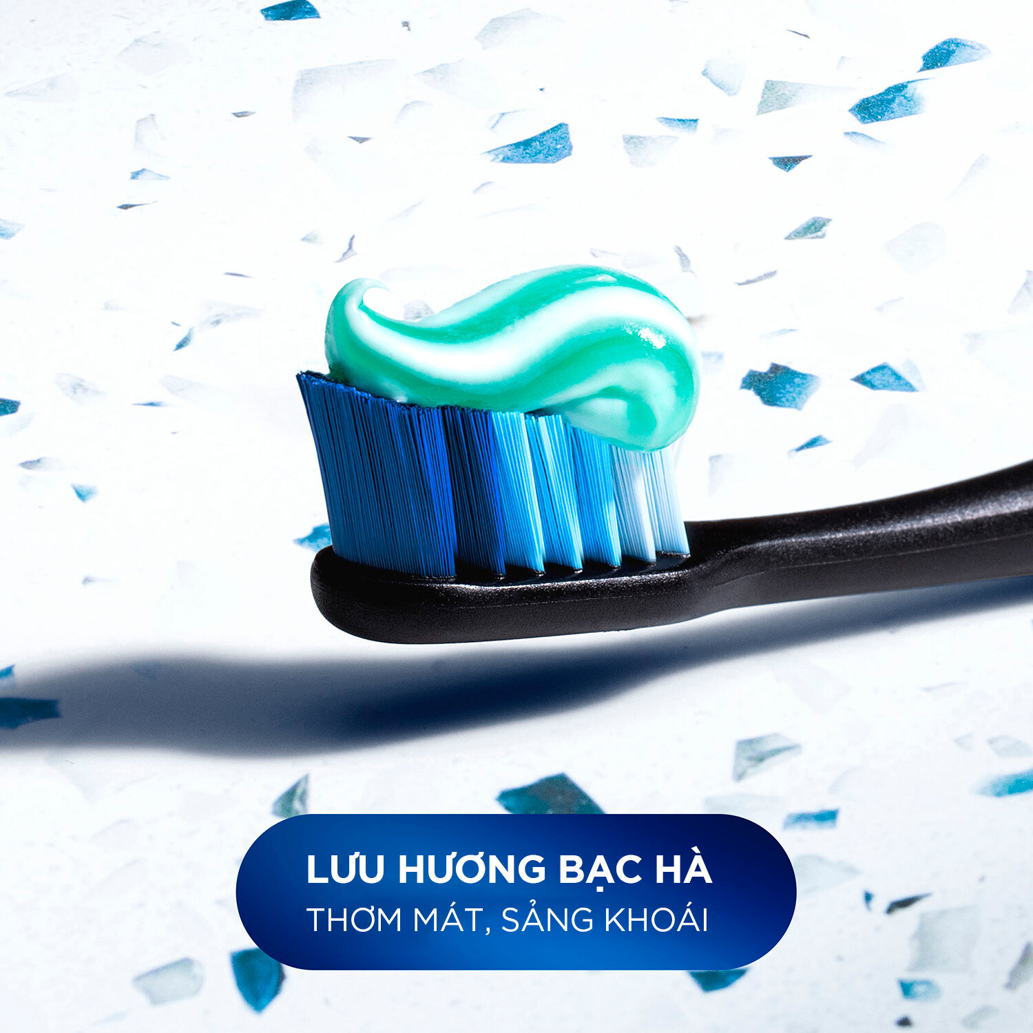Kem Đánh Răng CREST Nhập Khẩu Mỹ Complete Whitening + Scope Tuýp 153g