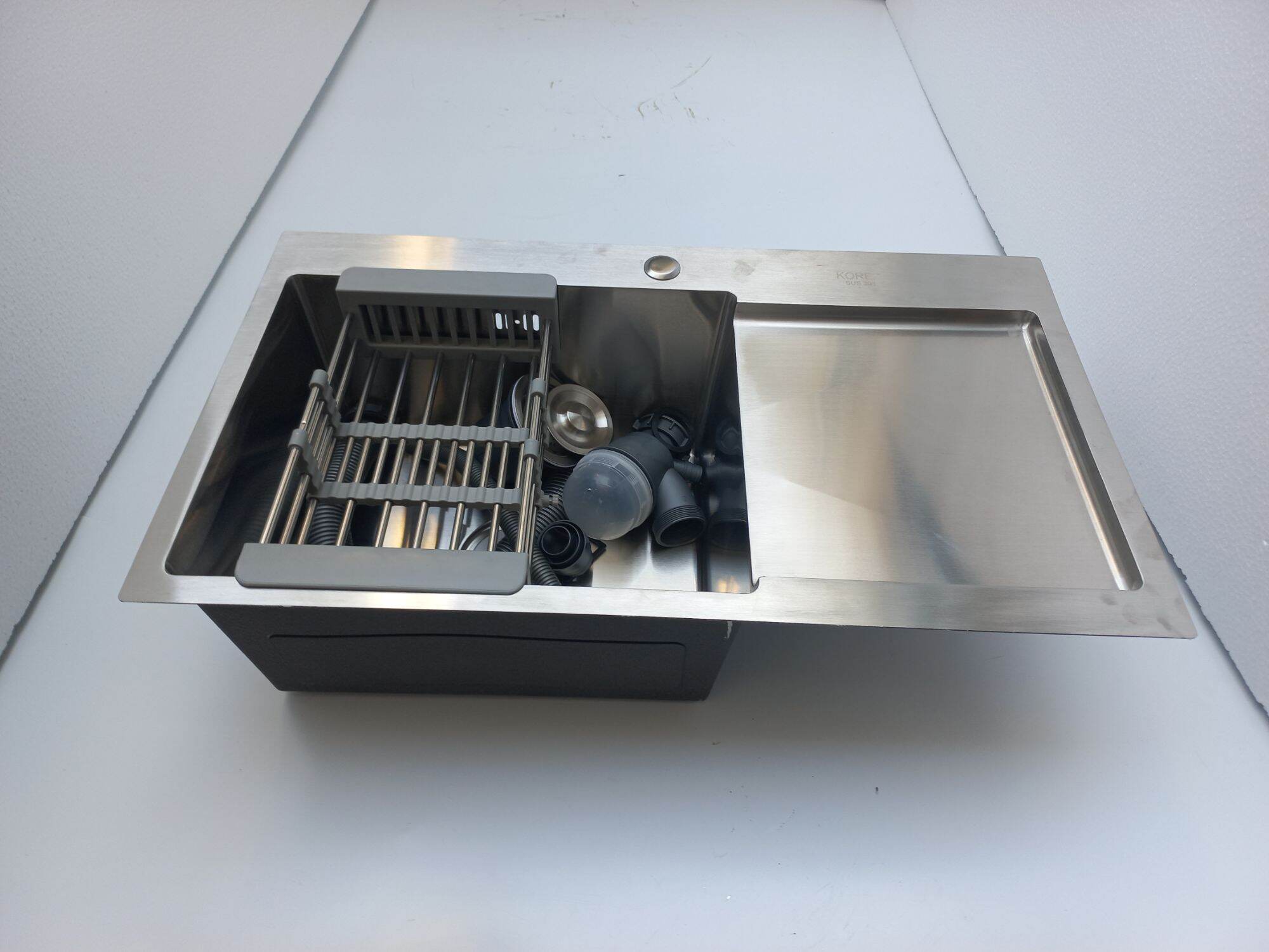 Chậu rửa bát đơn có bàn inox 304 kích thước 80 × 45 × 23