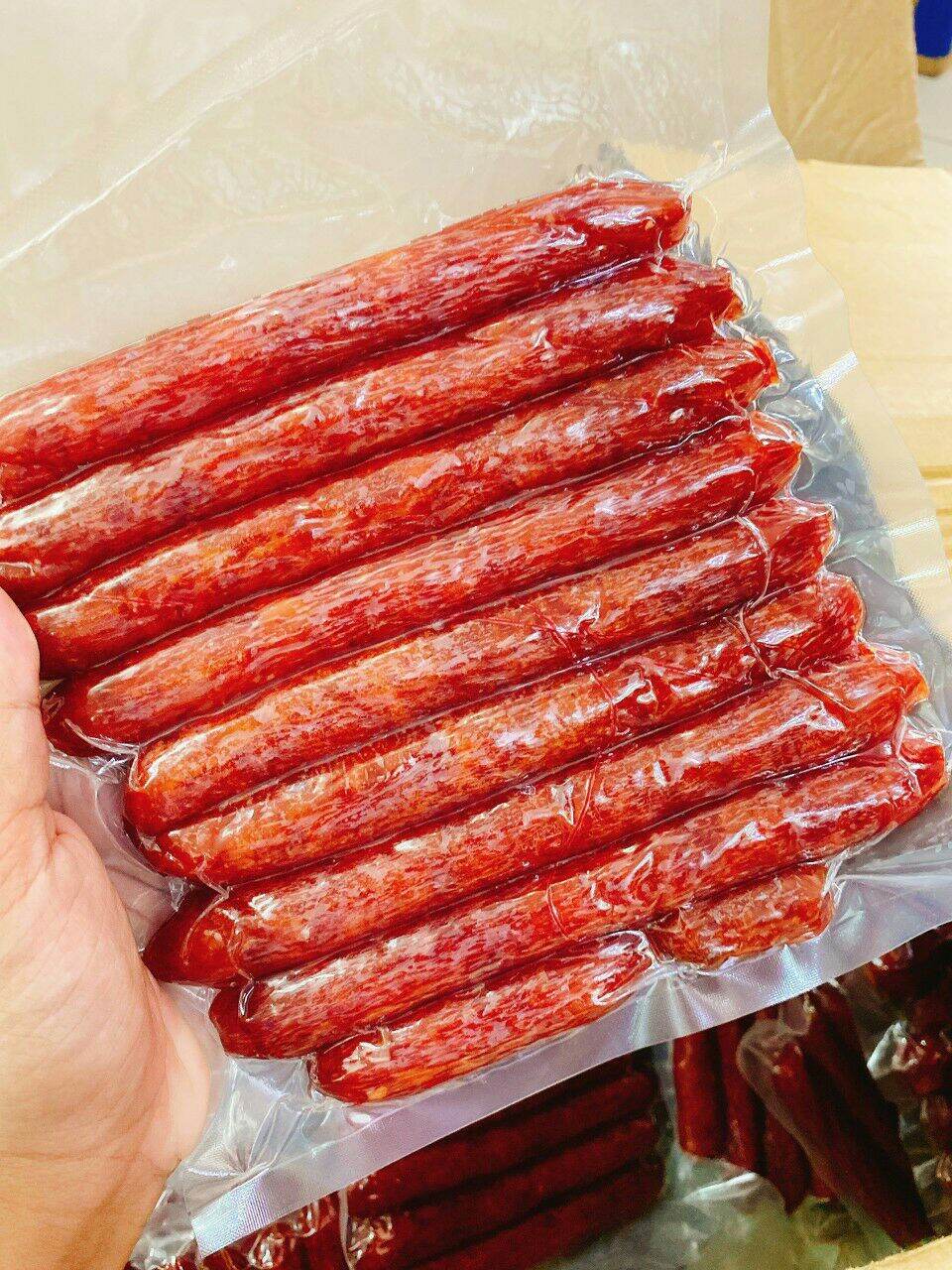 Lạp xưởng tôm loại 1 bịch 500g