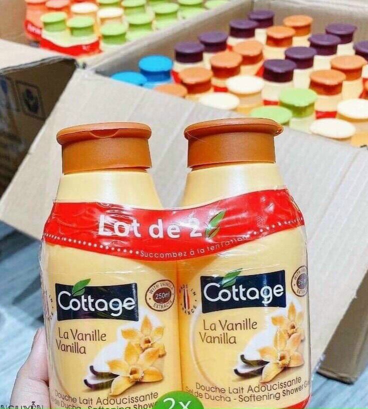 Sữa tắm dưỡng trắng da Cottage 250ml