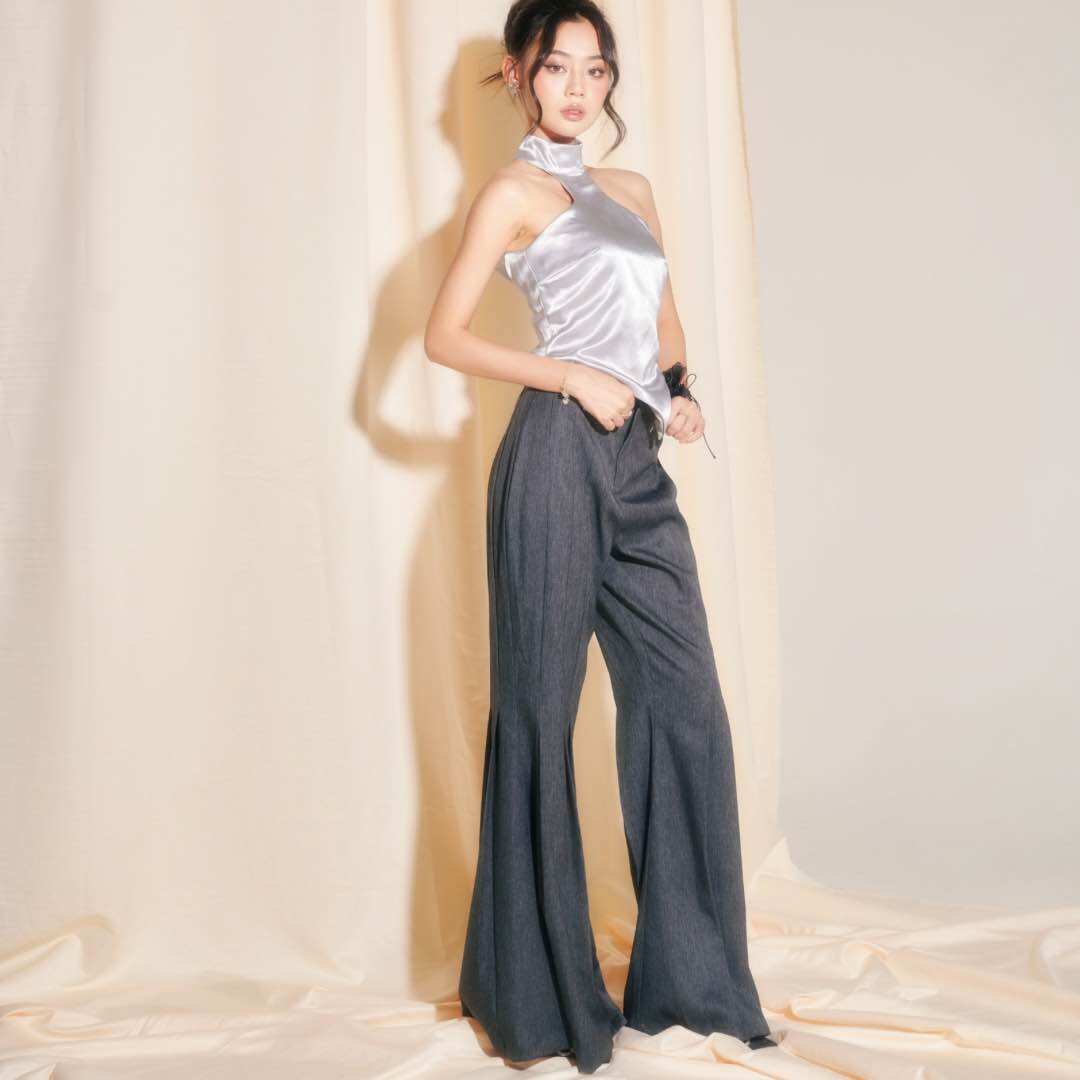 Quần dài ống loe xếp li INTO.EIGHT thiết kế (Kate Pants)