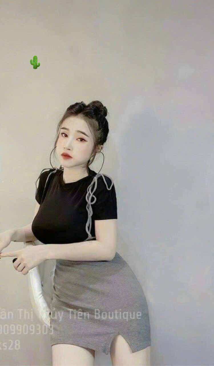 Set yếm xẻ kèm áo thun siêu đẹp SET09