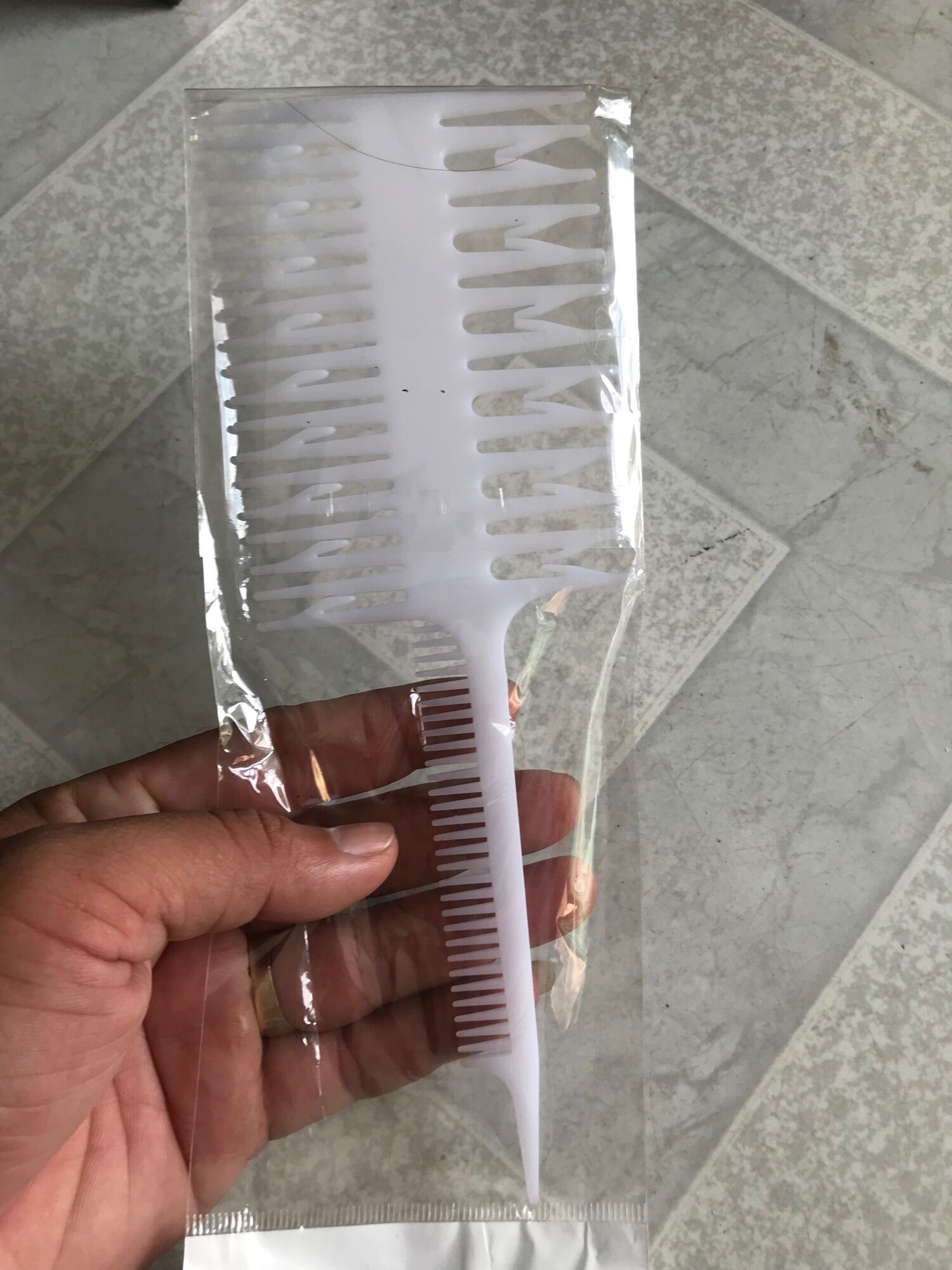 Lược bắt light balayage ombre tiện lợi dễ sử dụng khi nhuộm tóc