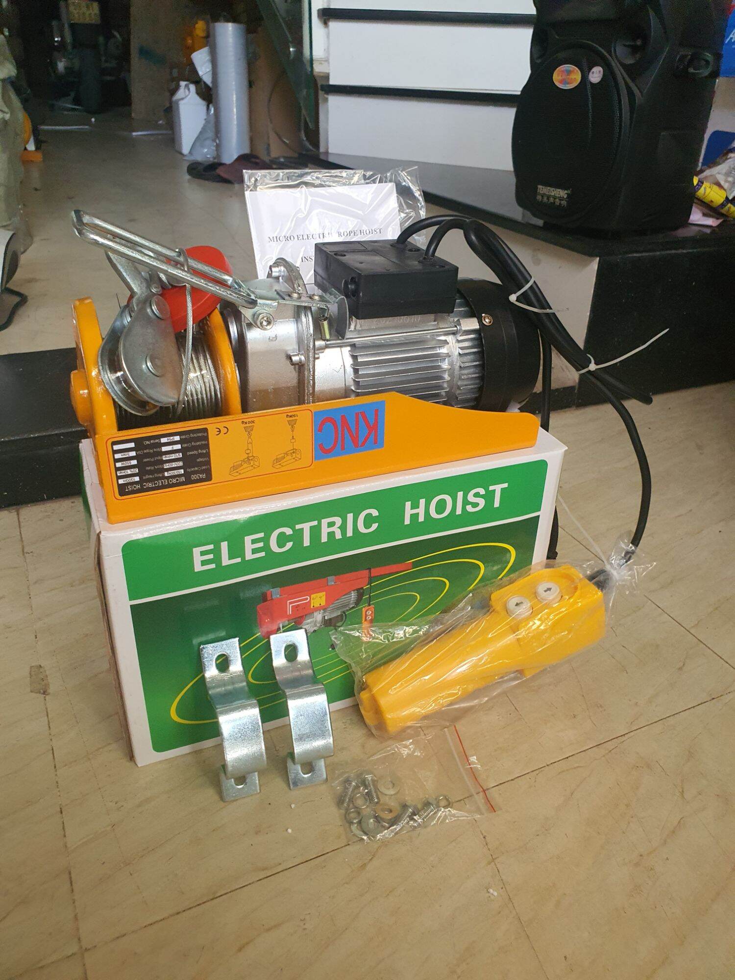 MÁY TỜI TREO PA300