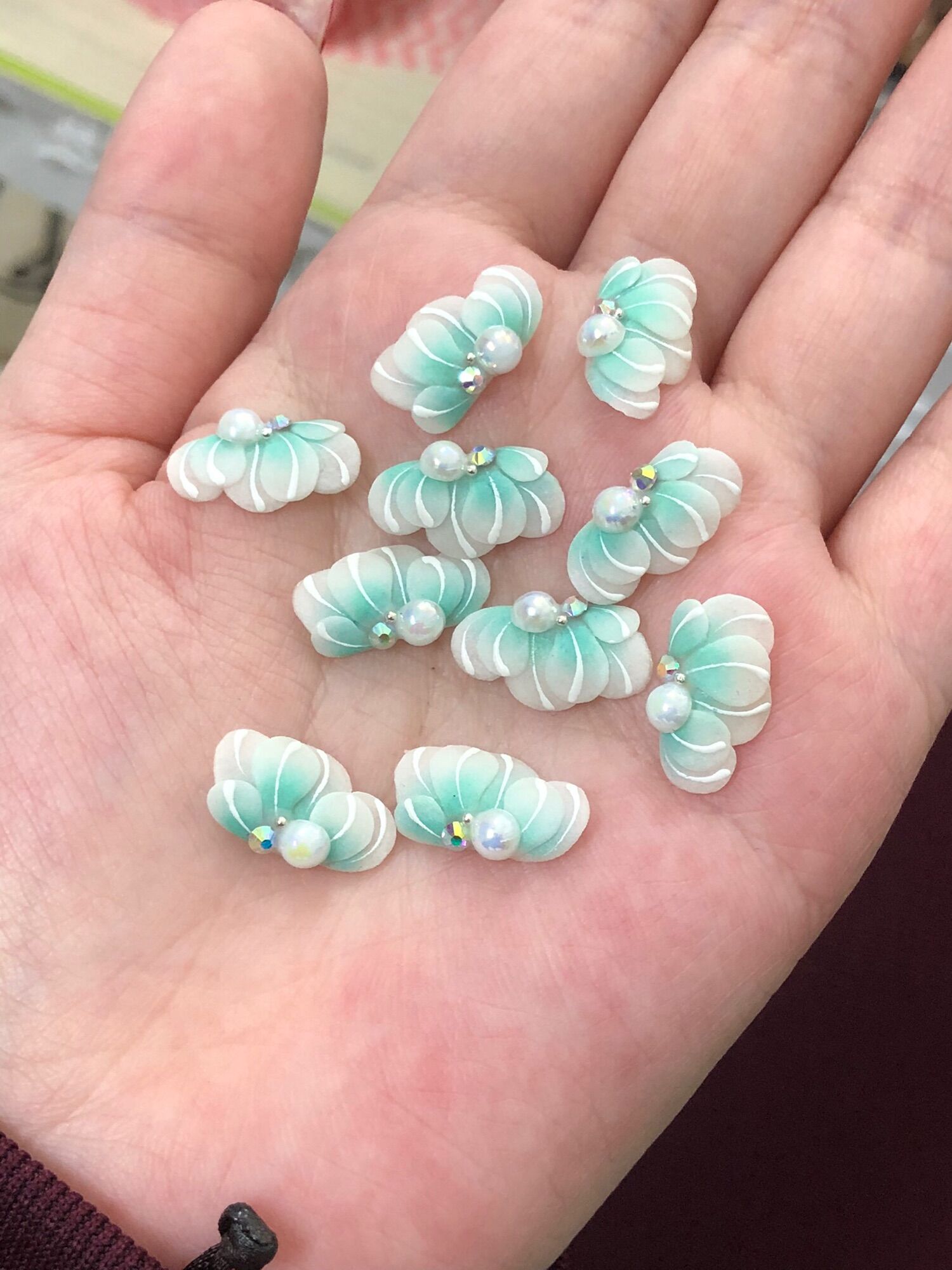 Phụ kiện nail- hoa bột- cúc nửa 03