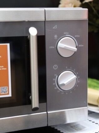 Đĩa lò vi sóng Electrolux EMM2007X -20 lít
