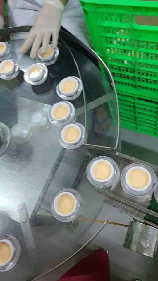 kem dưỡng trắng da huỳnh đỗ (sỉ 2 hộp) 320k