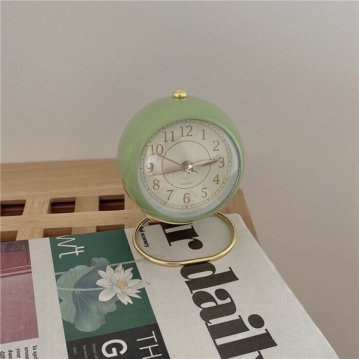 [Phong Cách Retro] Đồng hồ báo thức để bàn