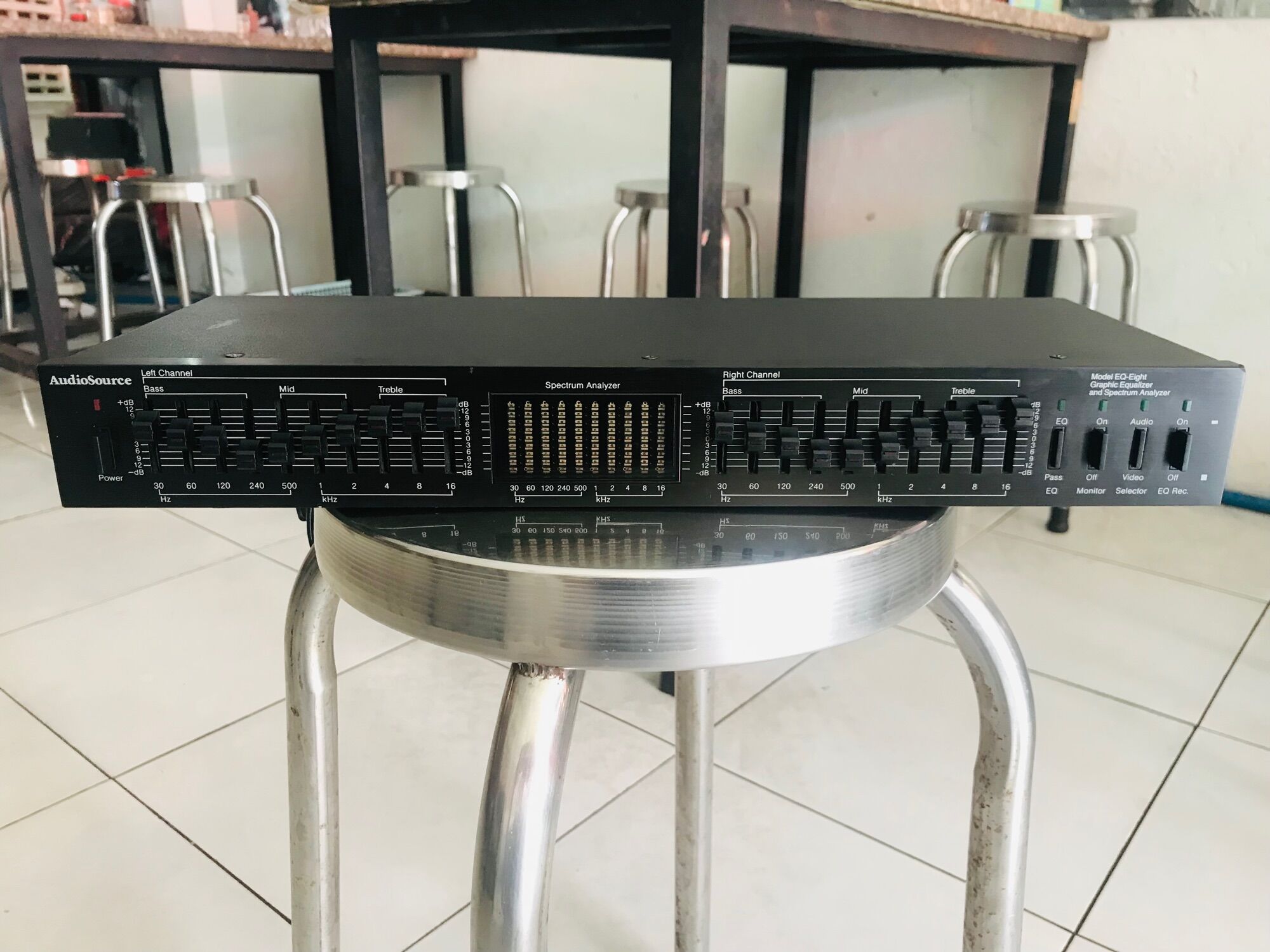 Freeship EQ lọc tiếng AudioSource hàng Mỹ điện 120v , 20 cần đánh đèn kim rất đẹp.