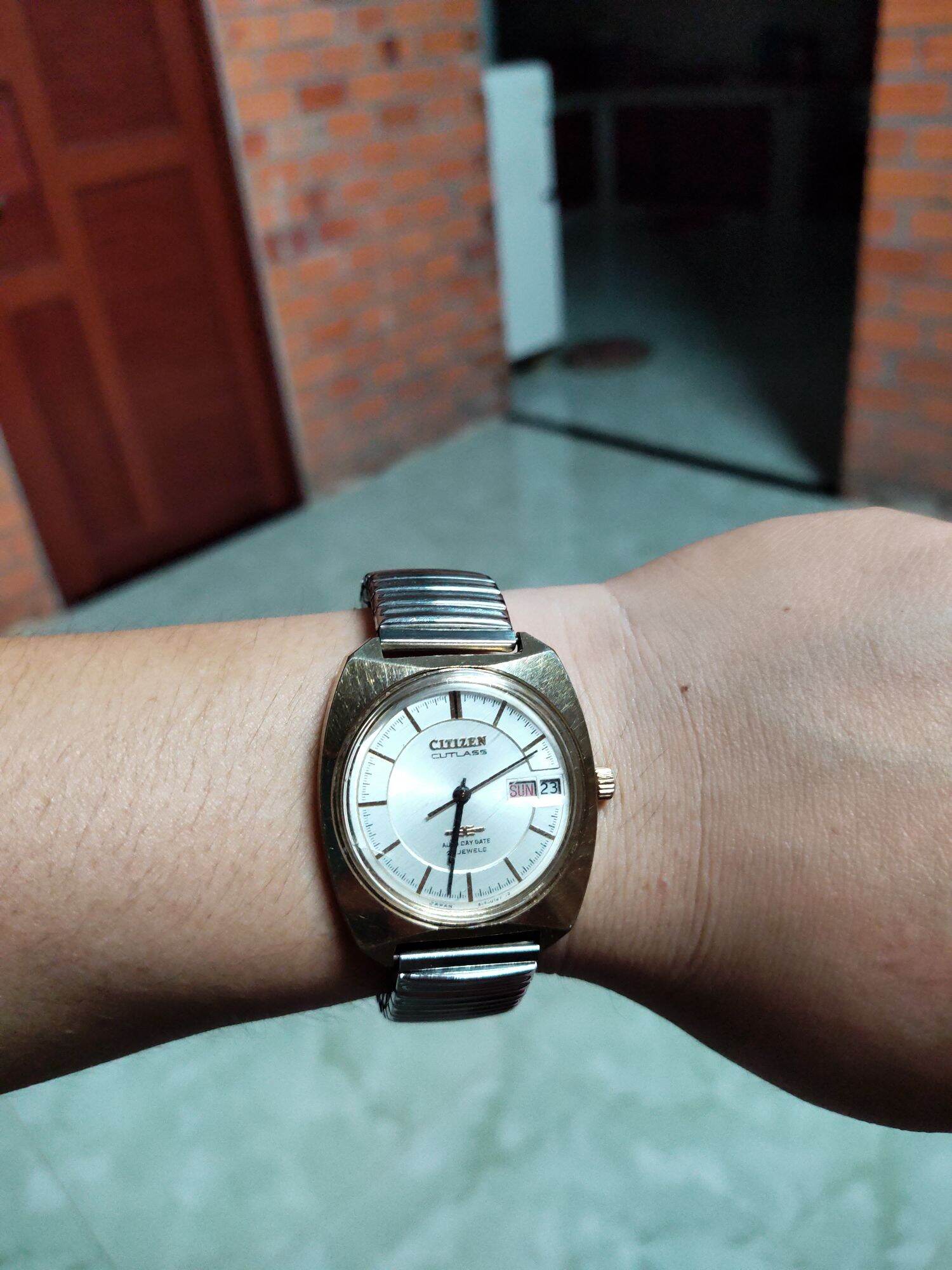 Đồng hồ nam CITIZEN CUTLASS made in Japan