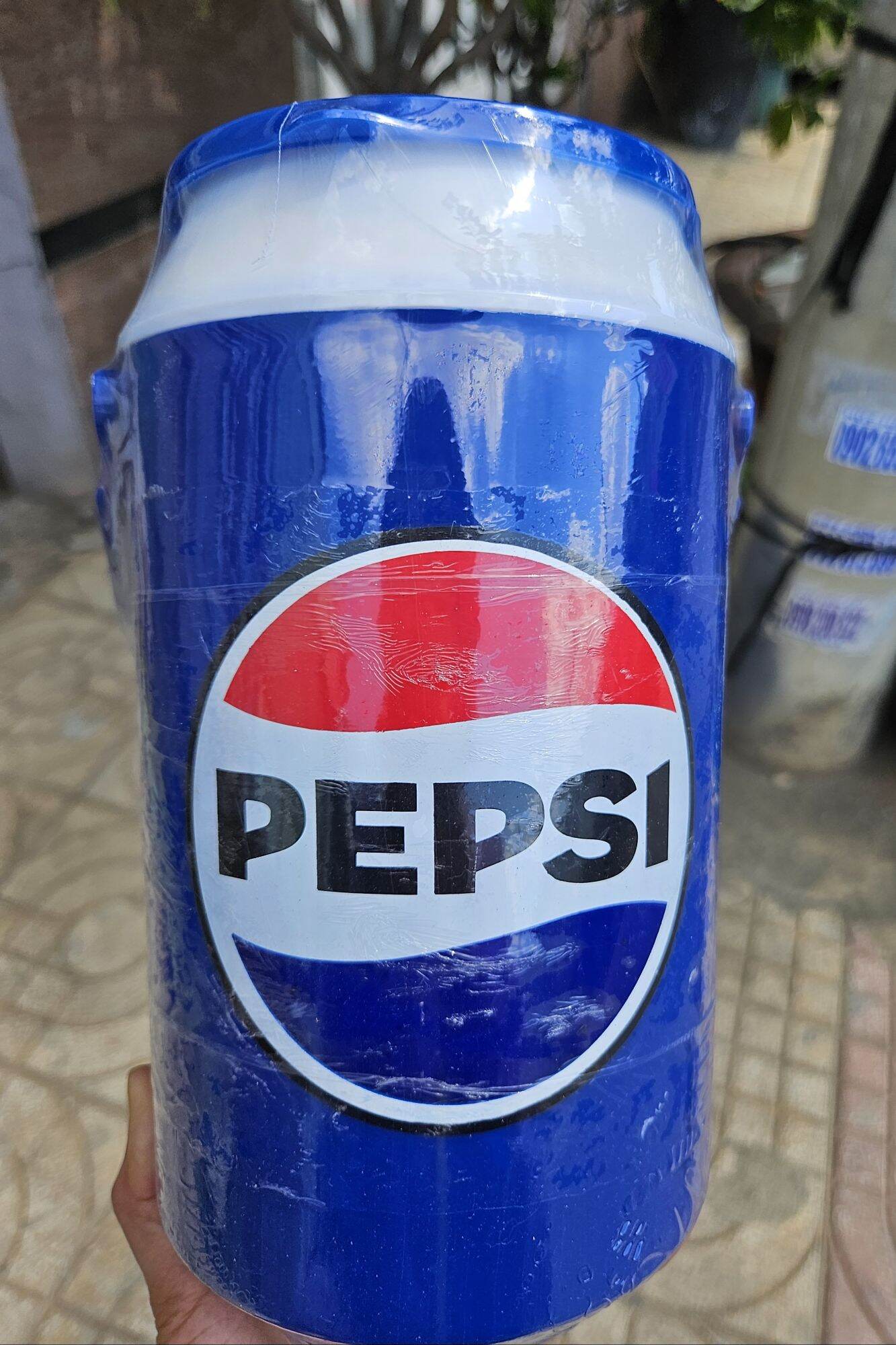 Bình Đá Hình Lon1,5L.HKM