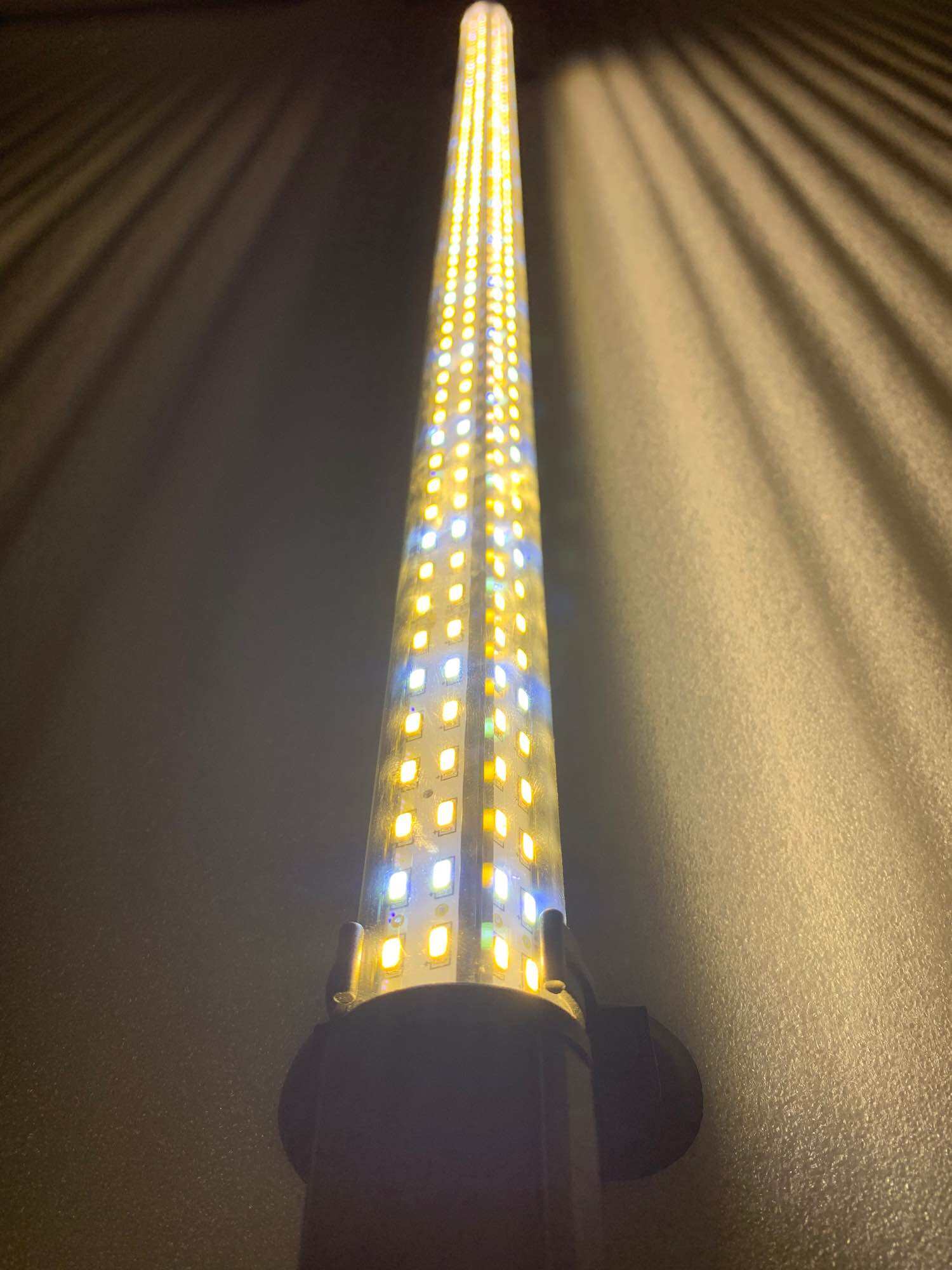 Bóng Đèn Led 4 Hàng Bóng Cho Hồ Cá Xuan Mei Long 1.2Mét. Phụ Kiện Hồ Cá Bóng Đèn LED Hồ Cá XML 4 Hàn