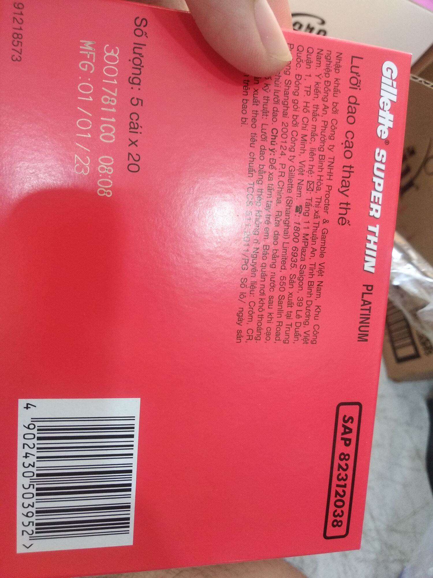 Hộp dao lam gillette 100 lưỡi