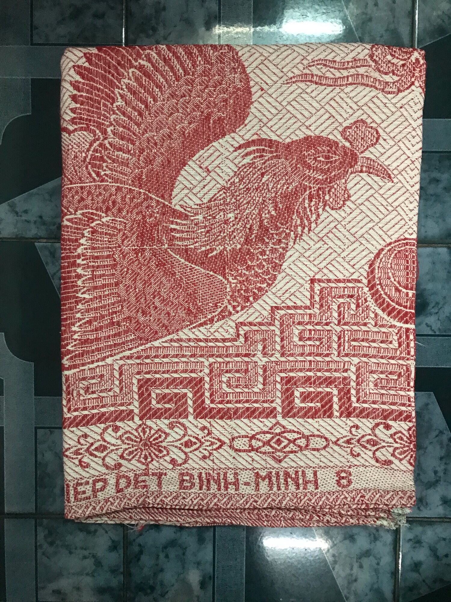 Mền chỉ cotton con công đỏ 1m6 x 2m , nặng  750g - 800g