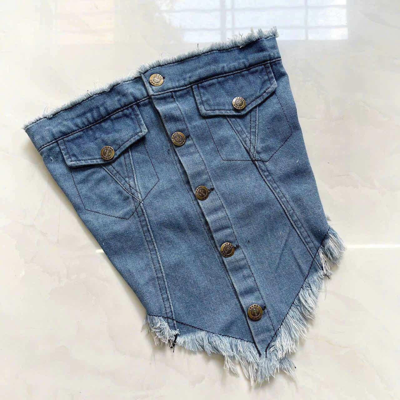 Áo ống jean cúc vạt xéo