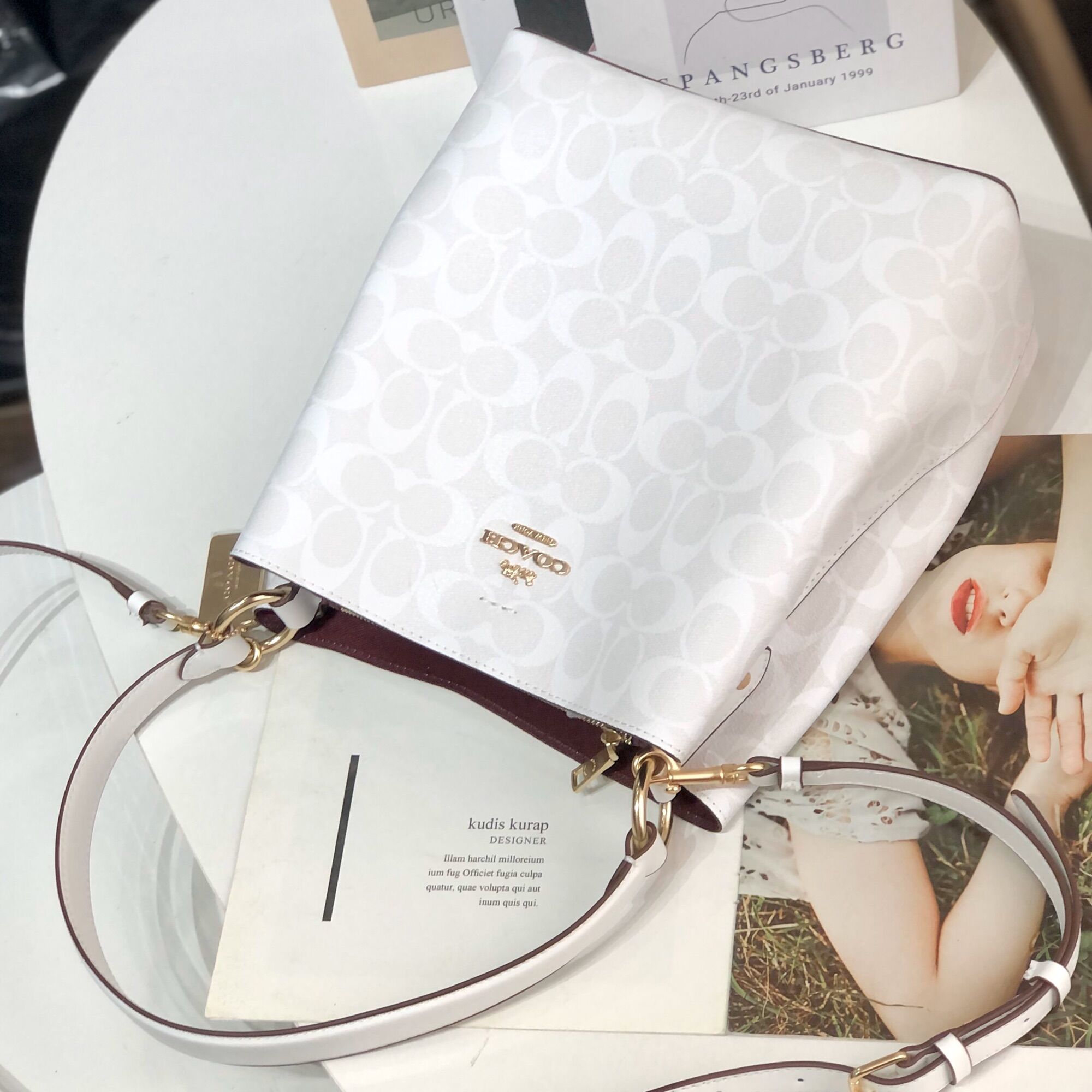 Túi Coach bucket dư xịn