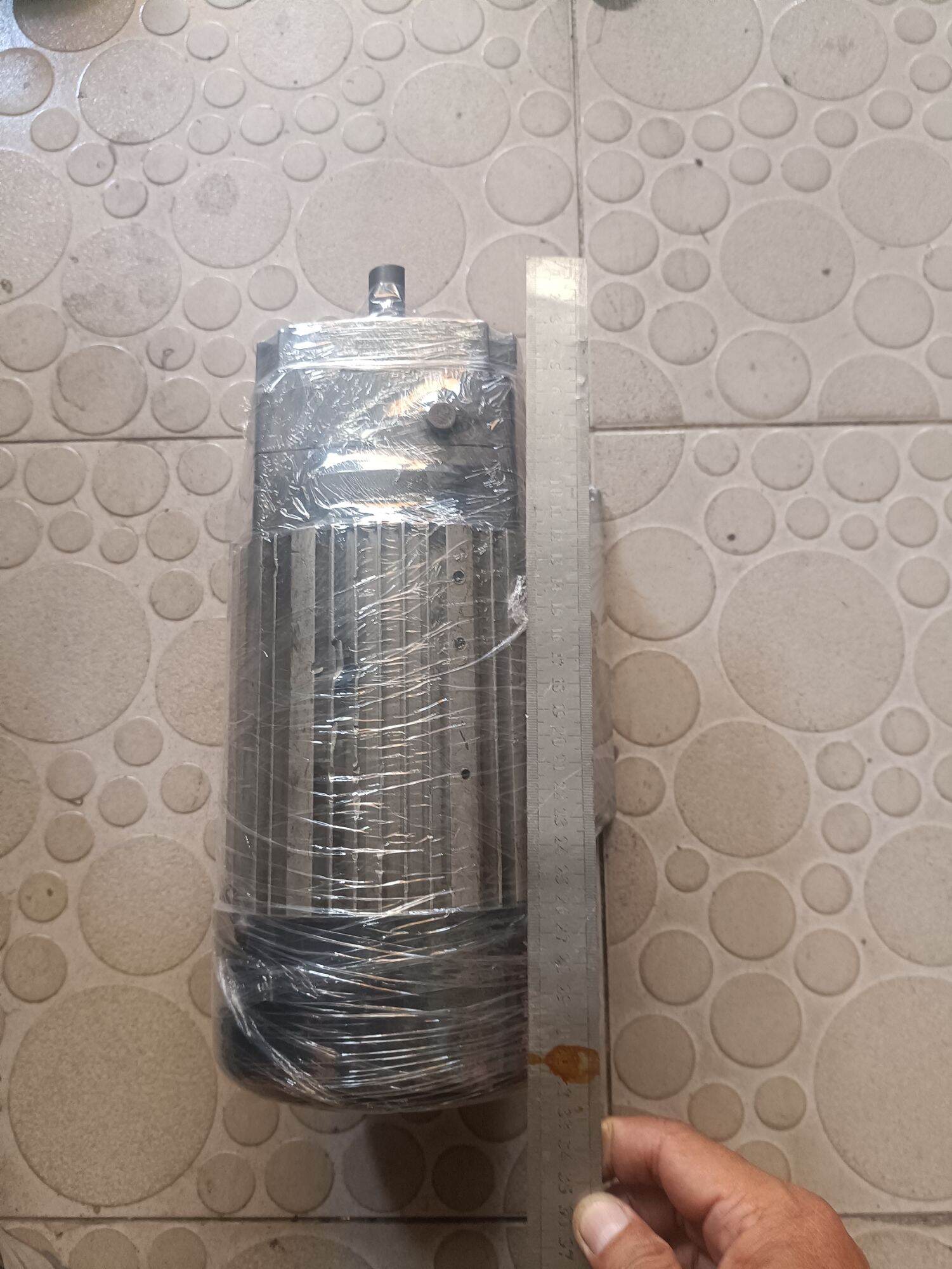 motor giảm tốc 400w  ,  220v  , trục cốc 22li