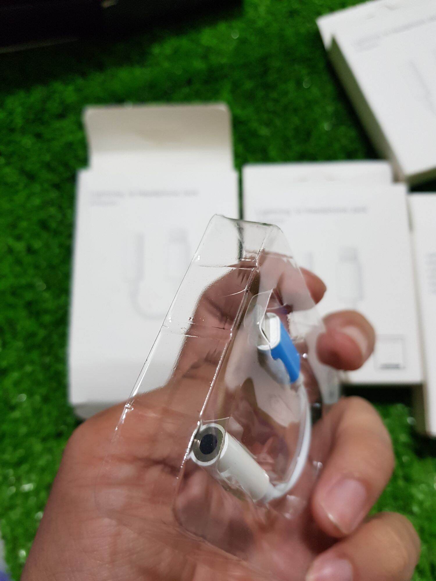 Cáp chuyển đổi lighting ra 3.5 cho iphone