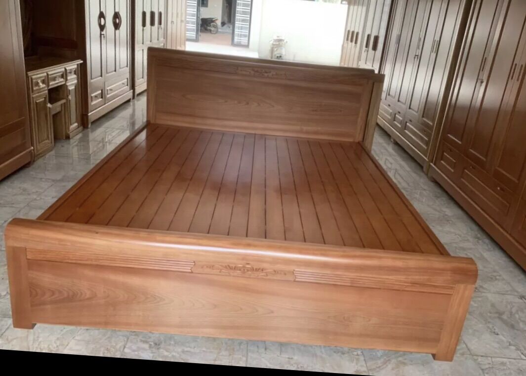 Giường ngủ dát phản gỗ xoan đào 1m8x2m